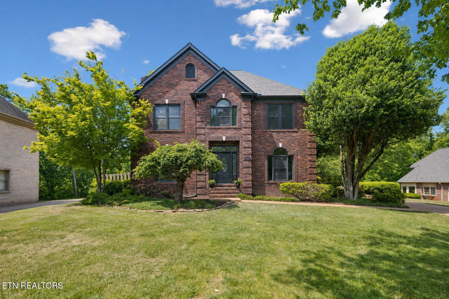 1128 Brentwood