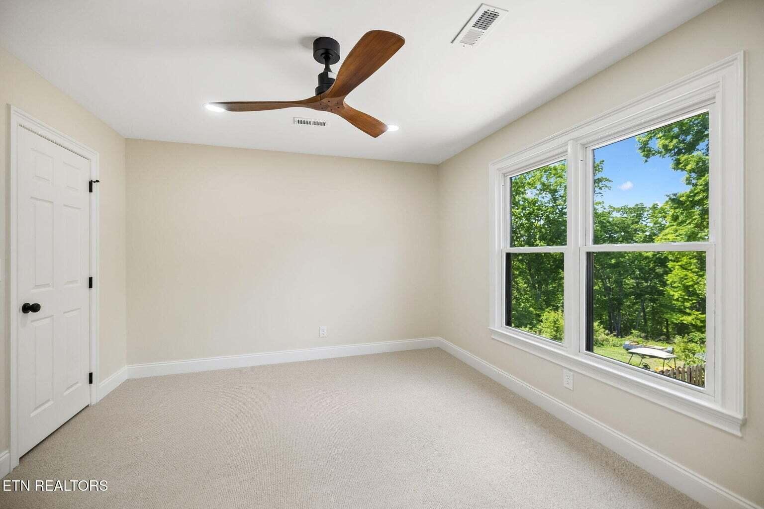 1128 Brentwood