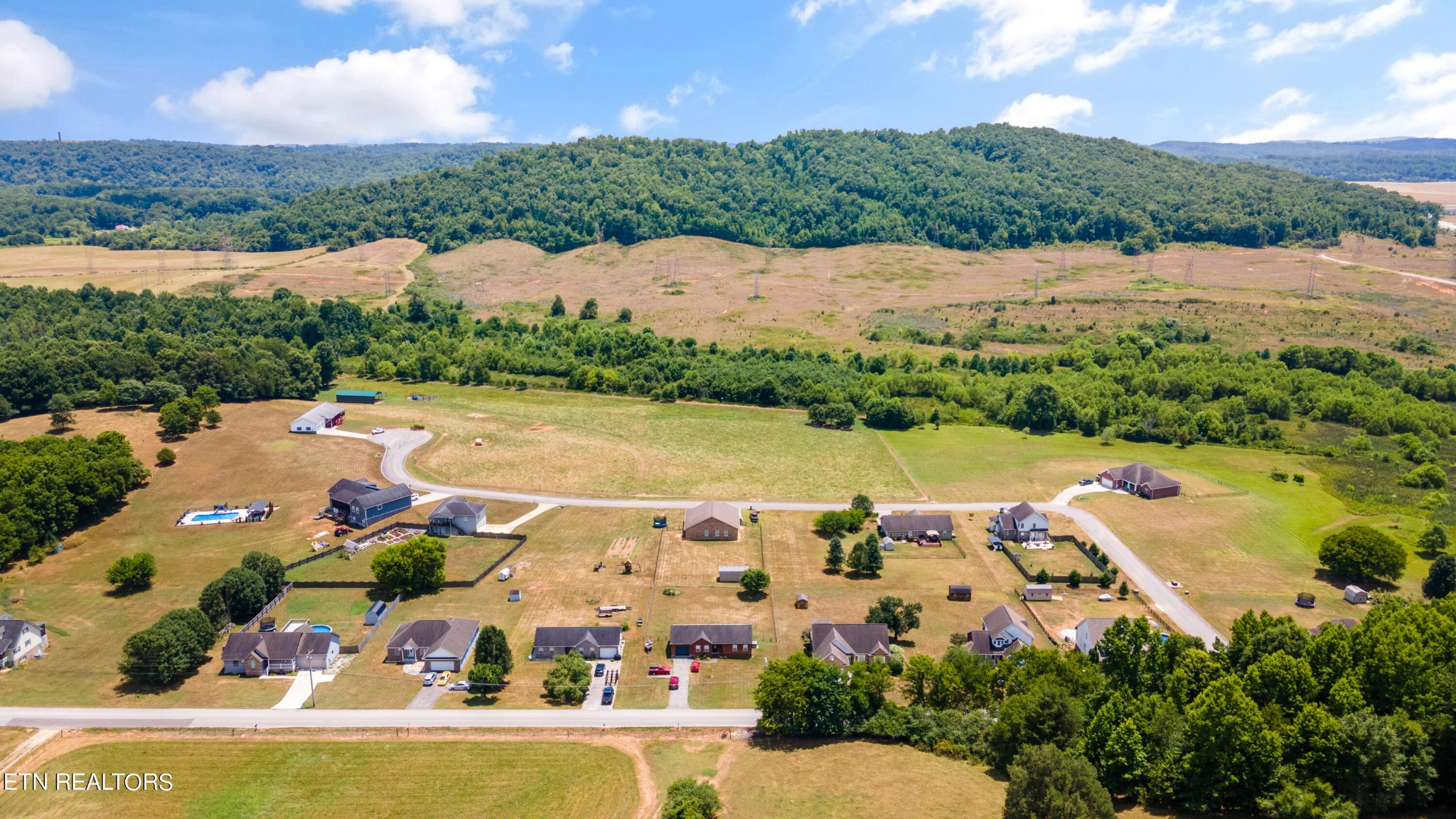 125 Brenray Drive