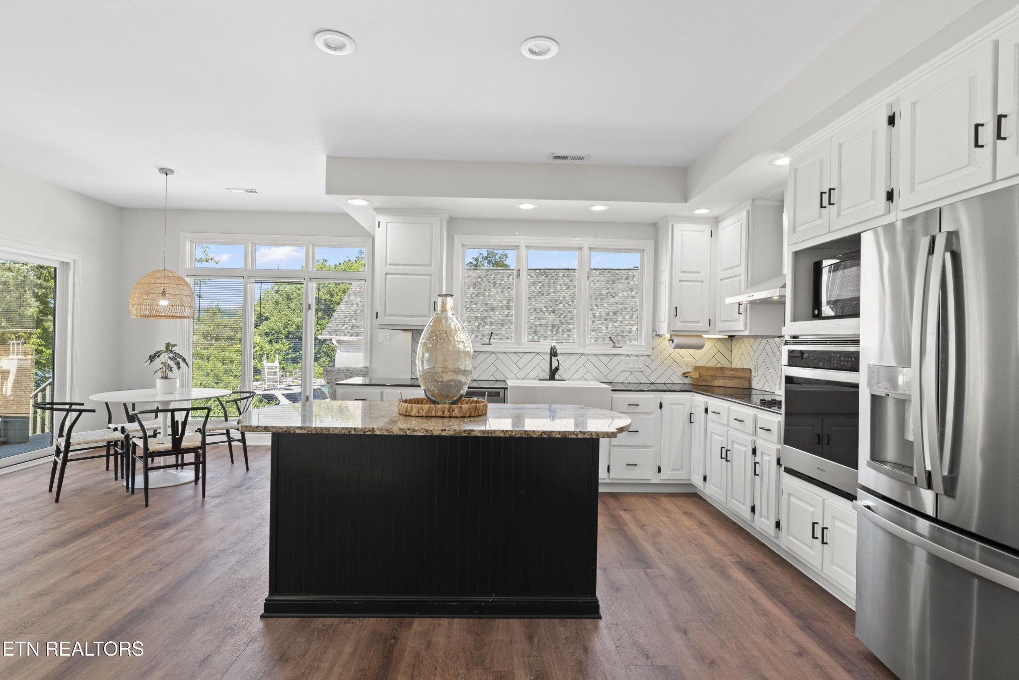 201 High Pointe Village Way
