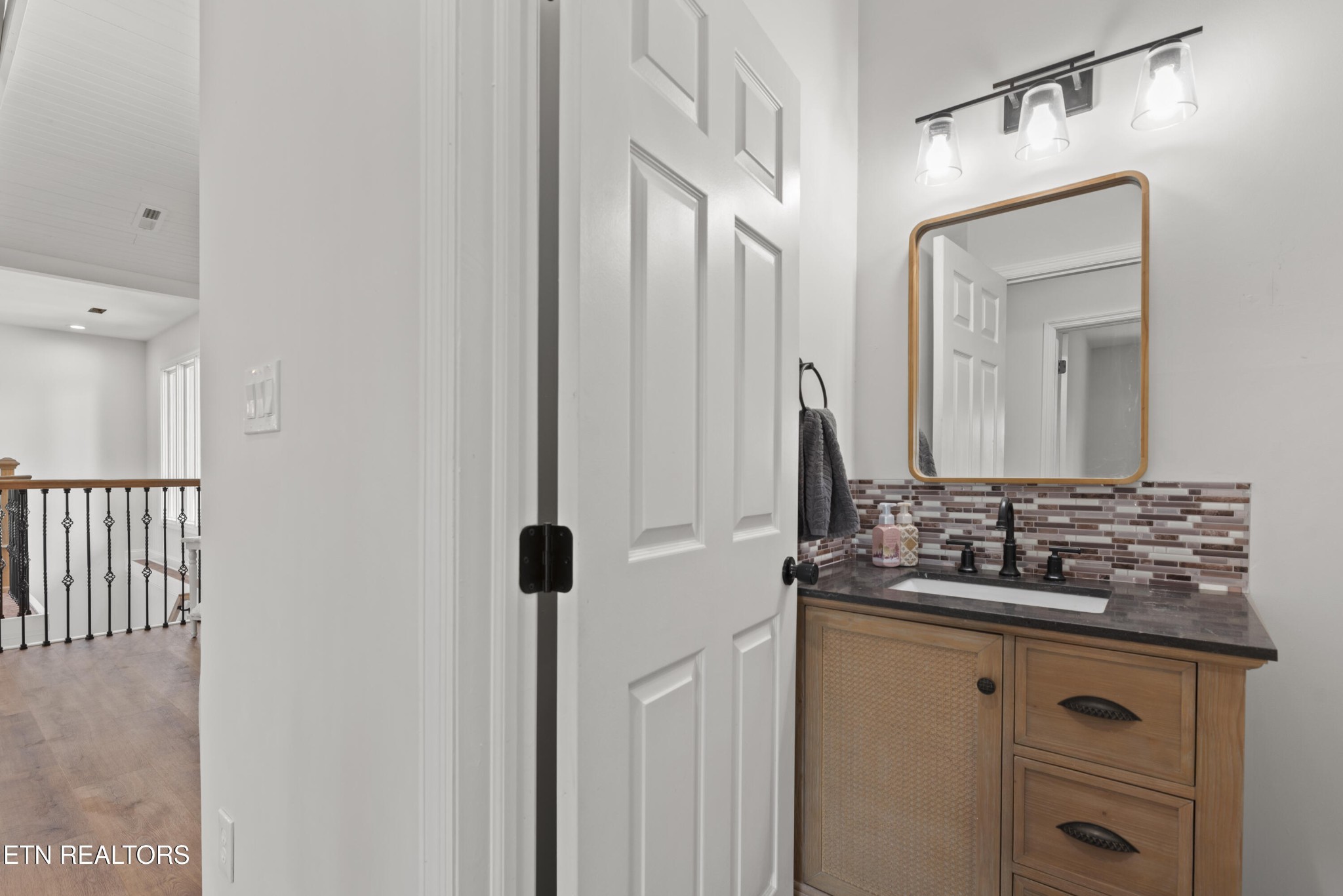 201 High Pointe Village Way