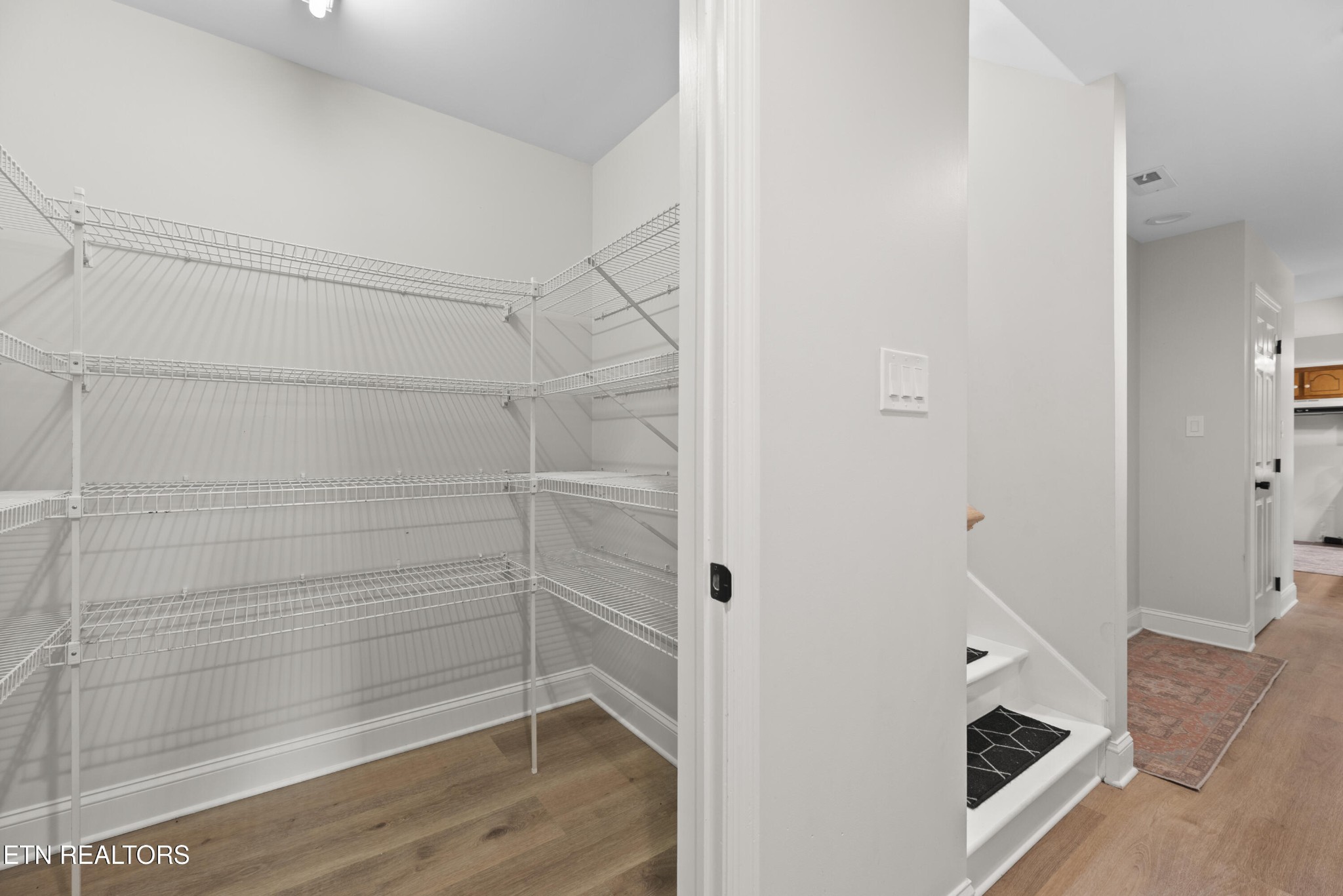 201 High Pointe Village Way