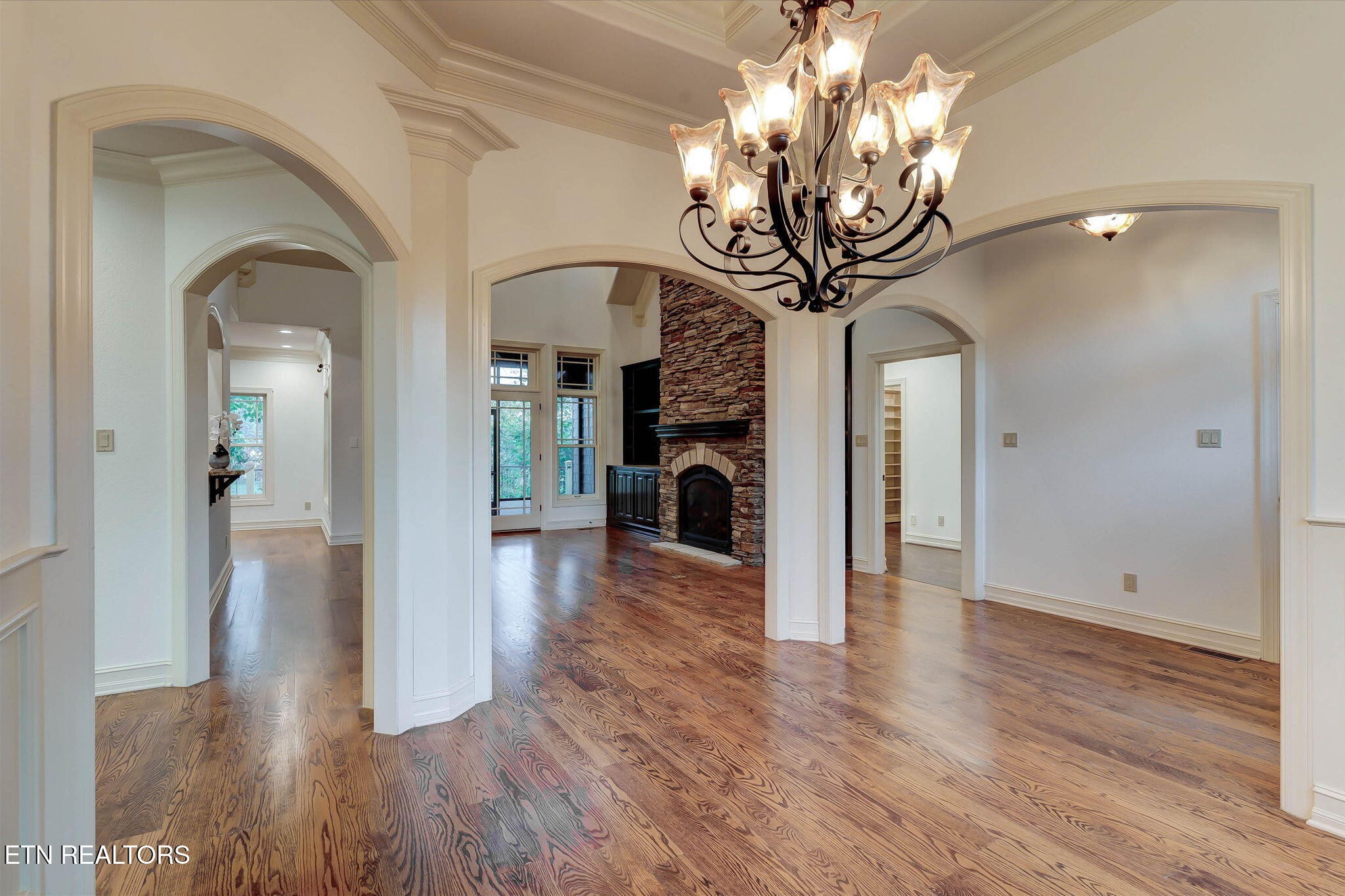 494 Chestnut Lane