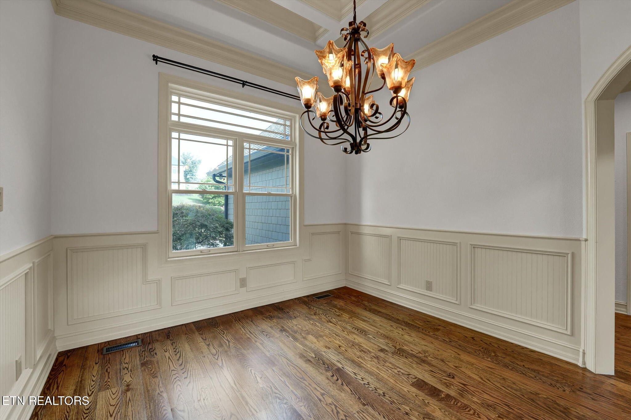 494 Chestnut Lane