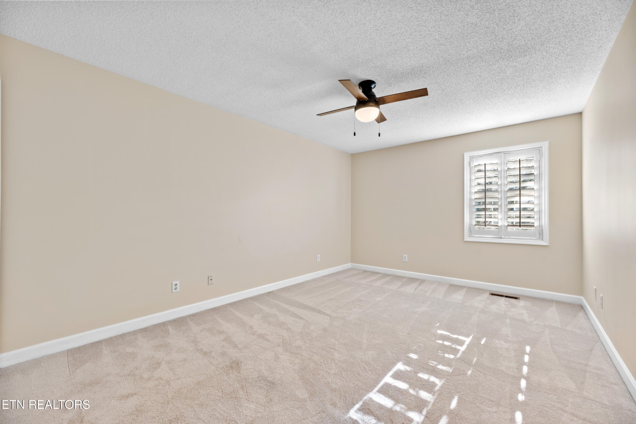 1244 River Oaks Drive