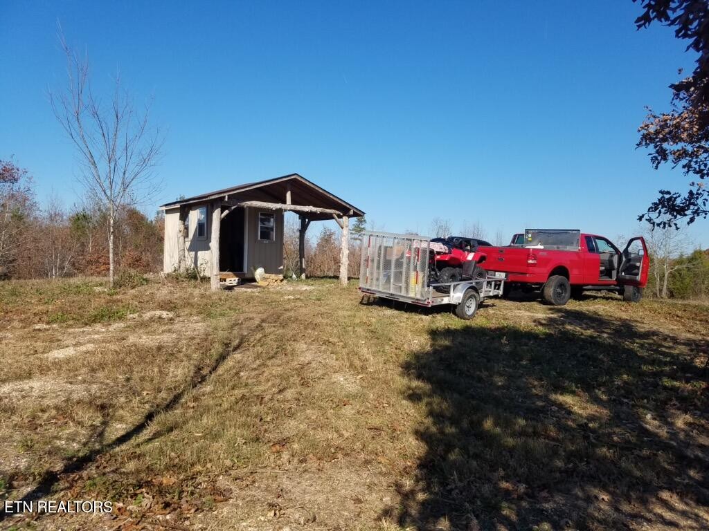 417 Womac Hollow Rd