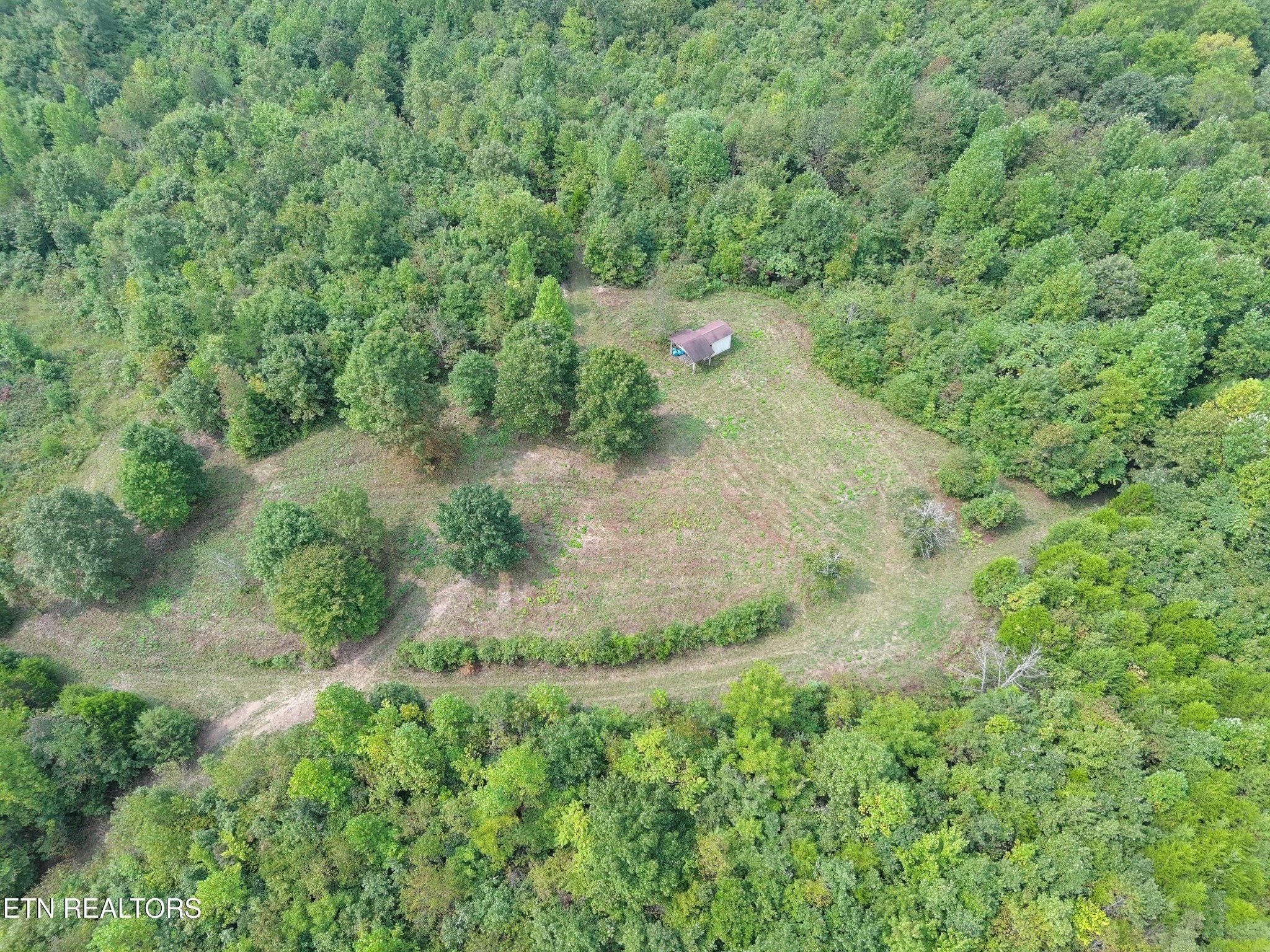 417 Womac Hollow Rd