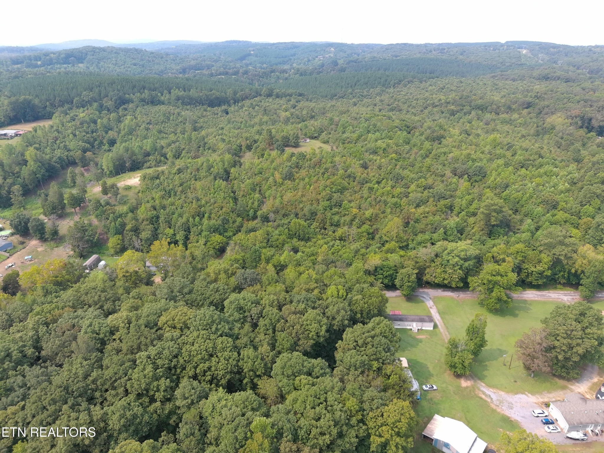 417 Womac Hollow Rd