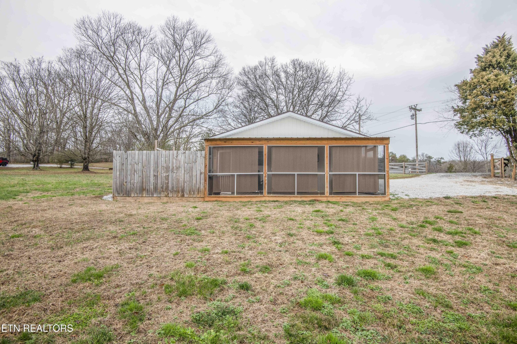 131 Woody Lane