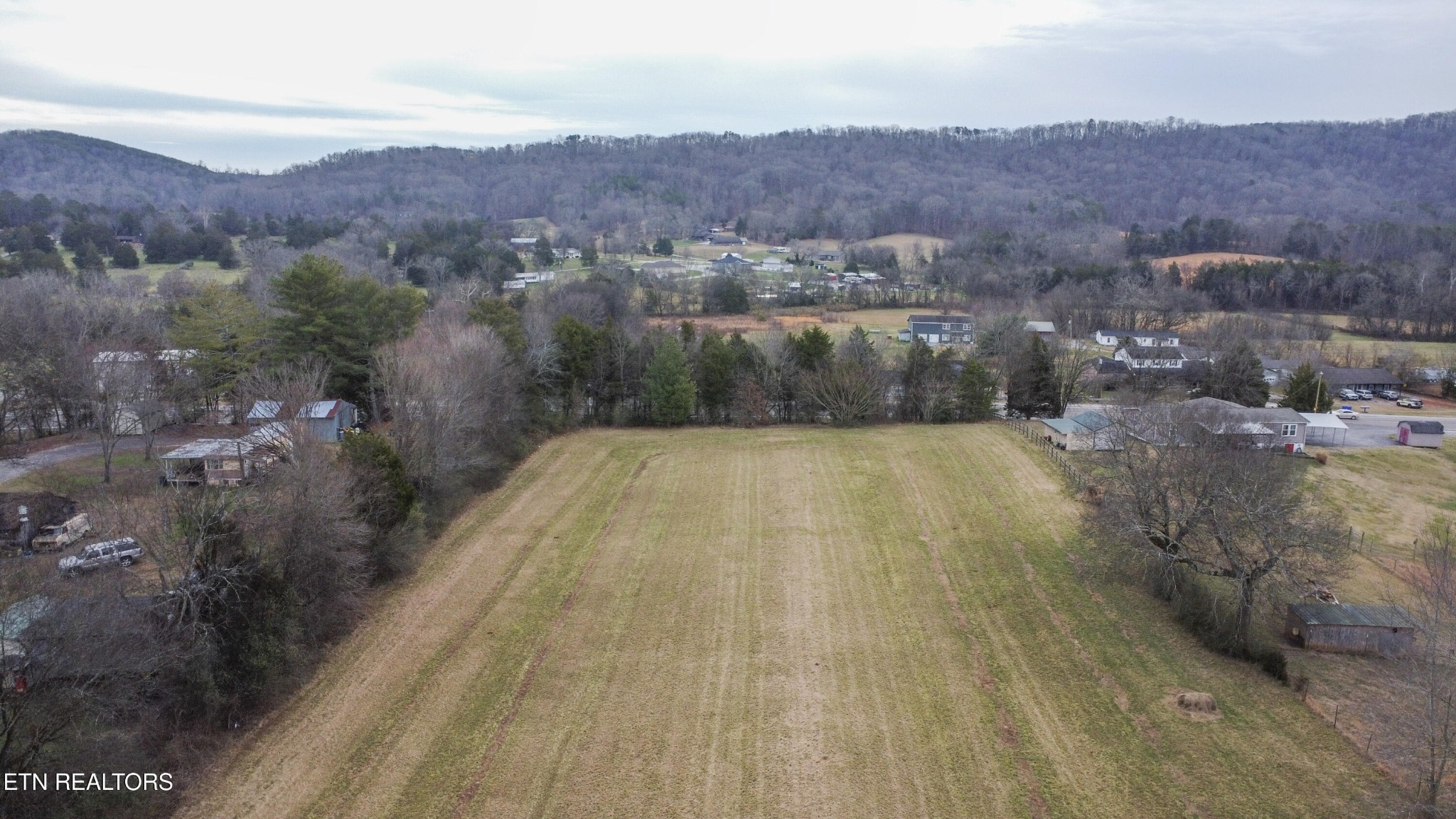 131 Woody Lane
