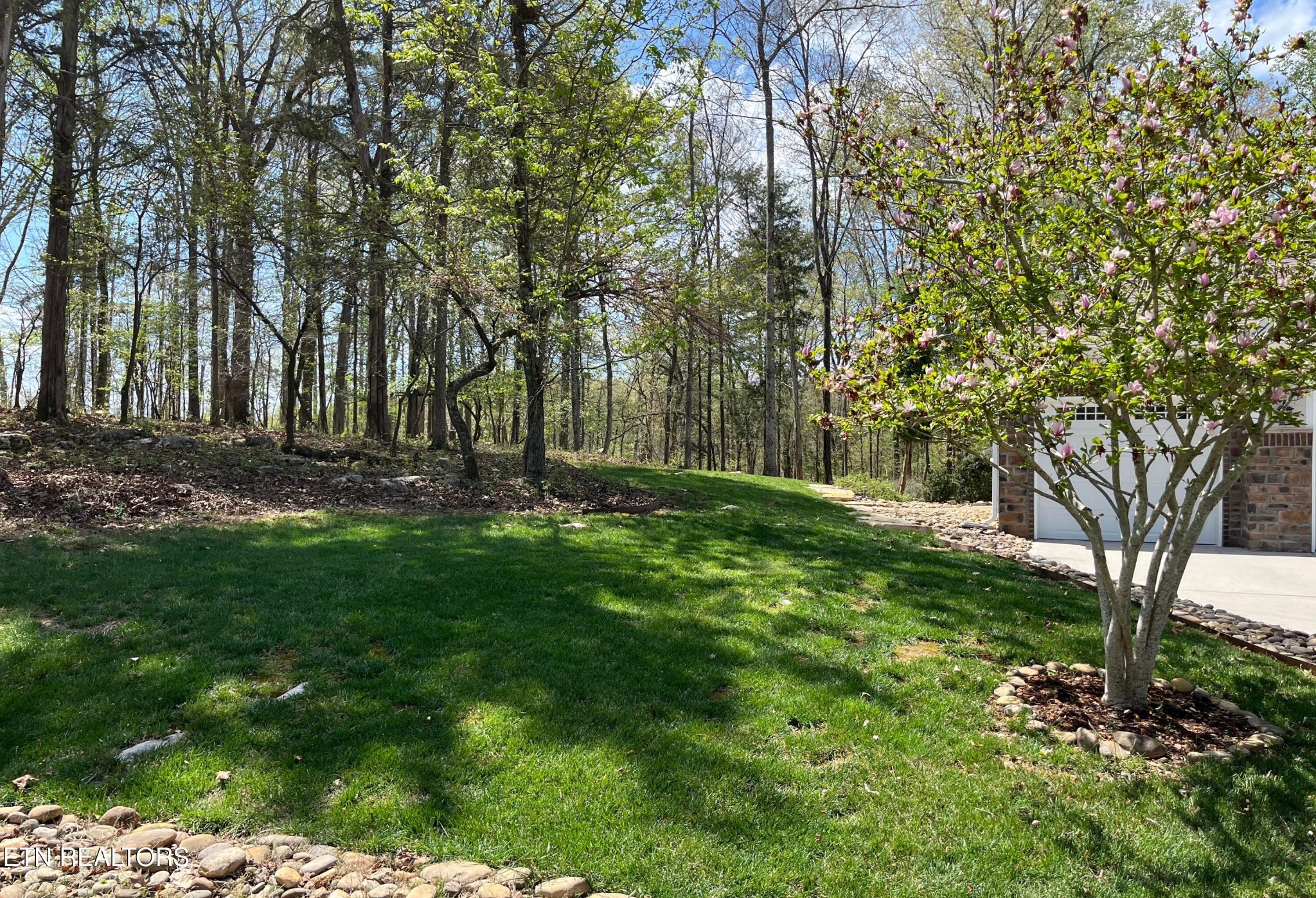 180 E Shore Drive