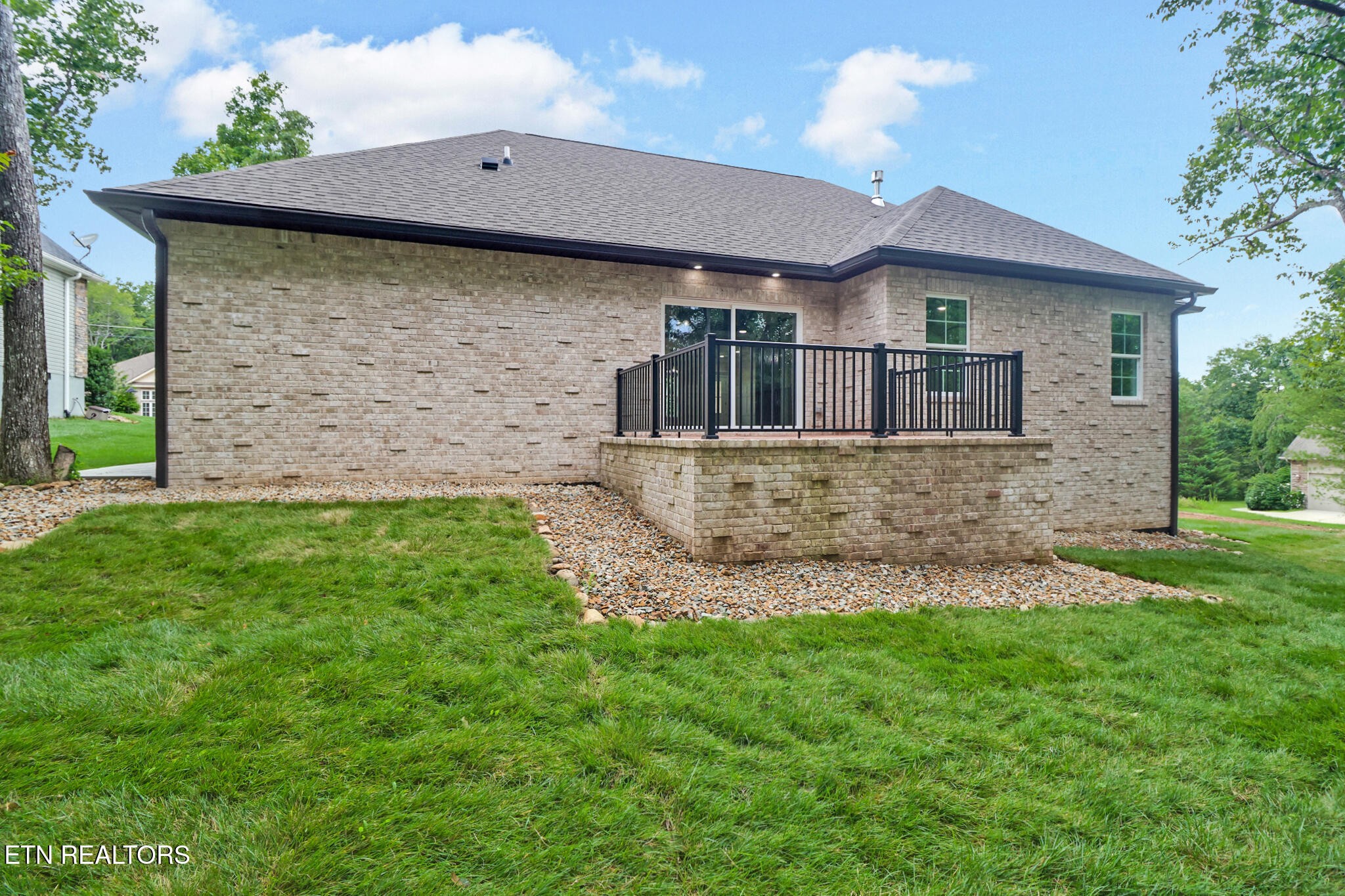 630 Lakeview Drive