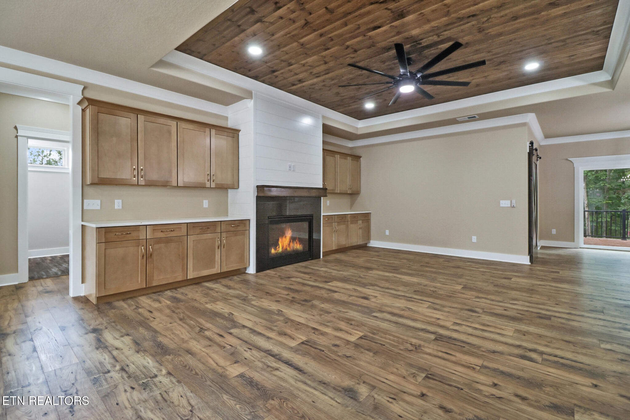 630 Lakeview Drive