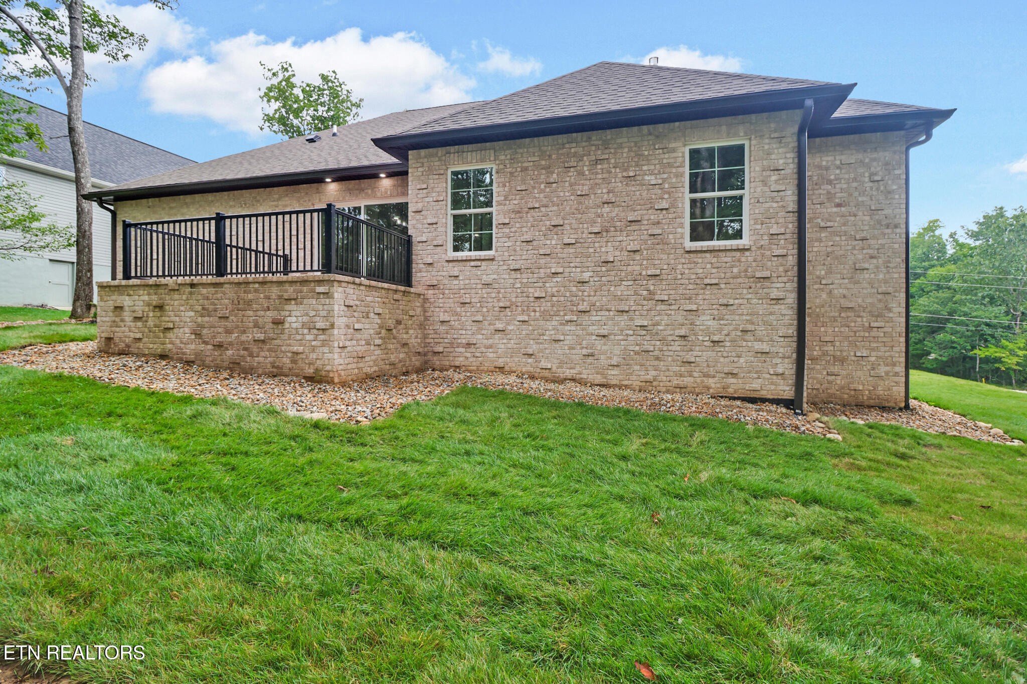 630 Lakeview Drive