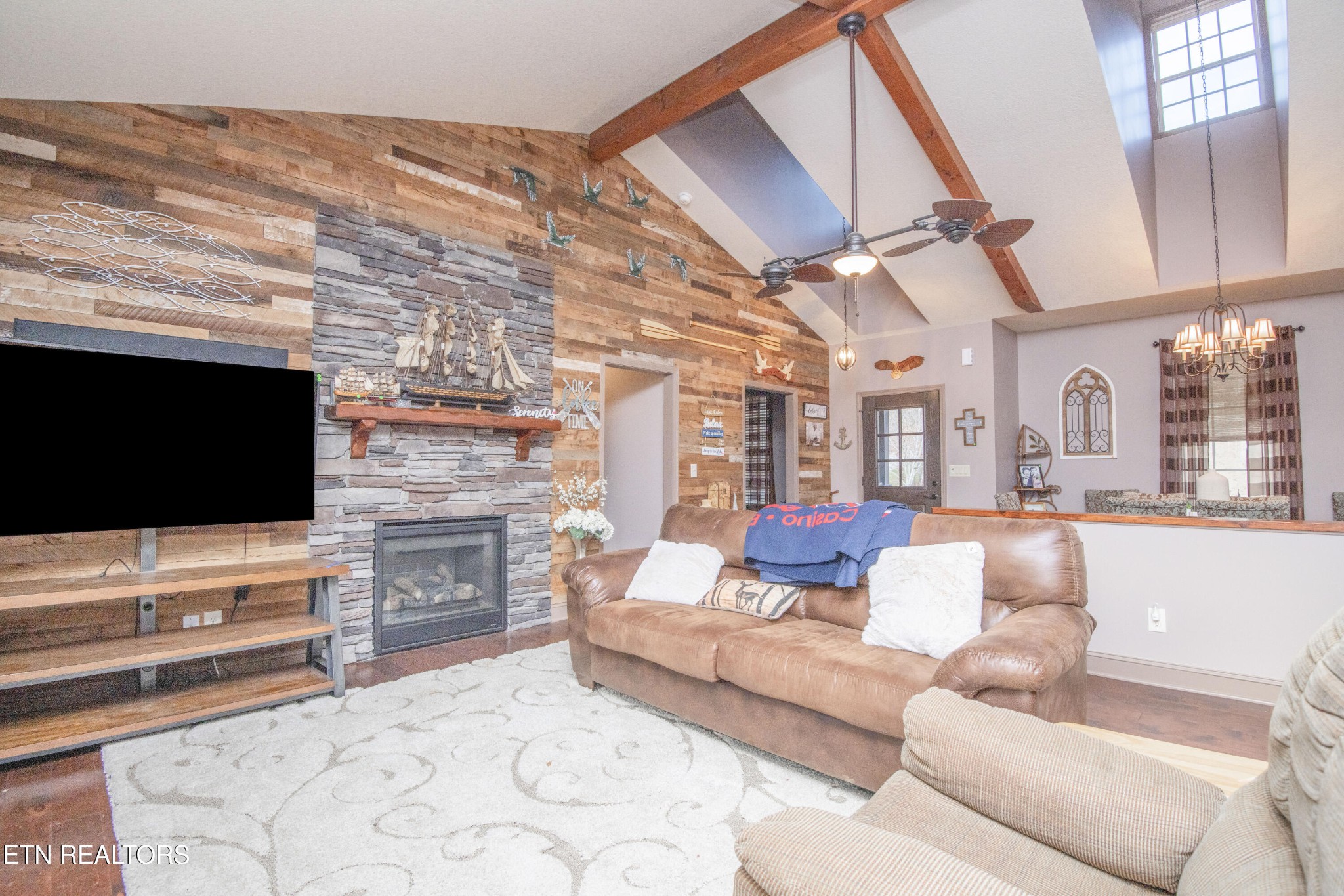 174 Bluegreen Way