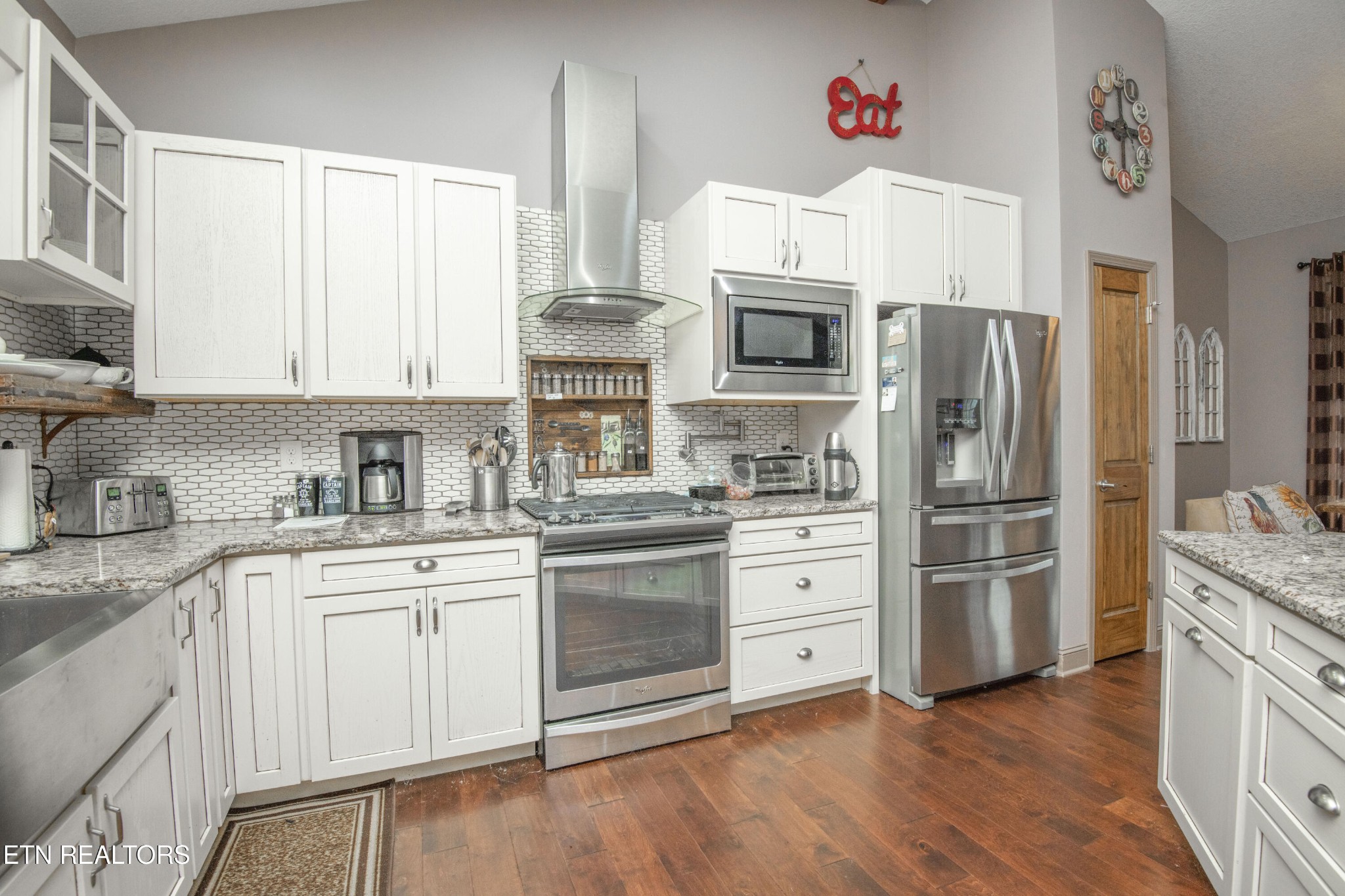 174 Bluegreen Way