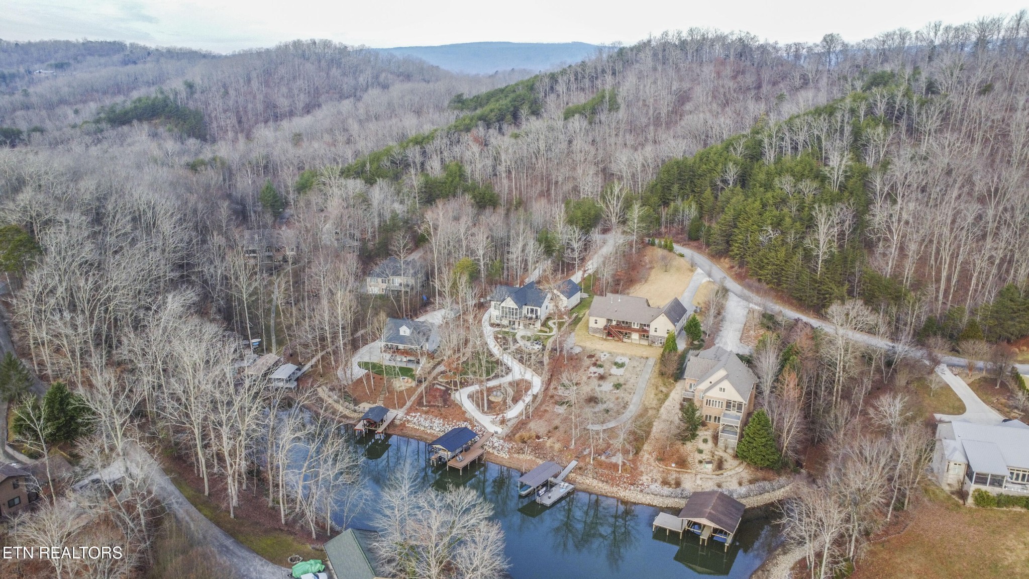 174 Bluegreen Way