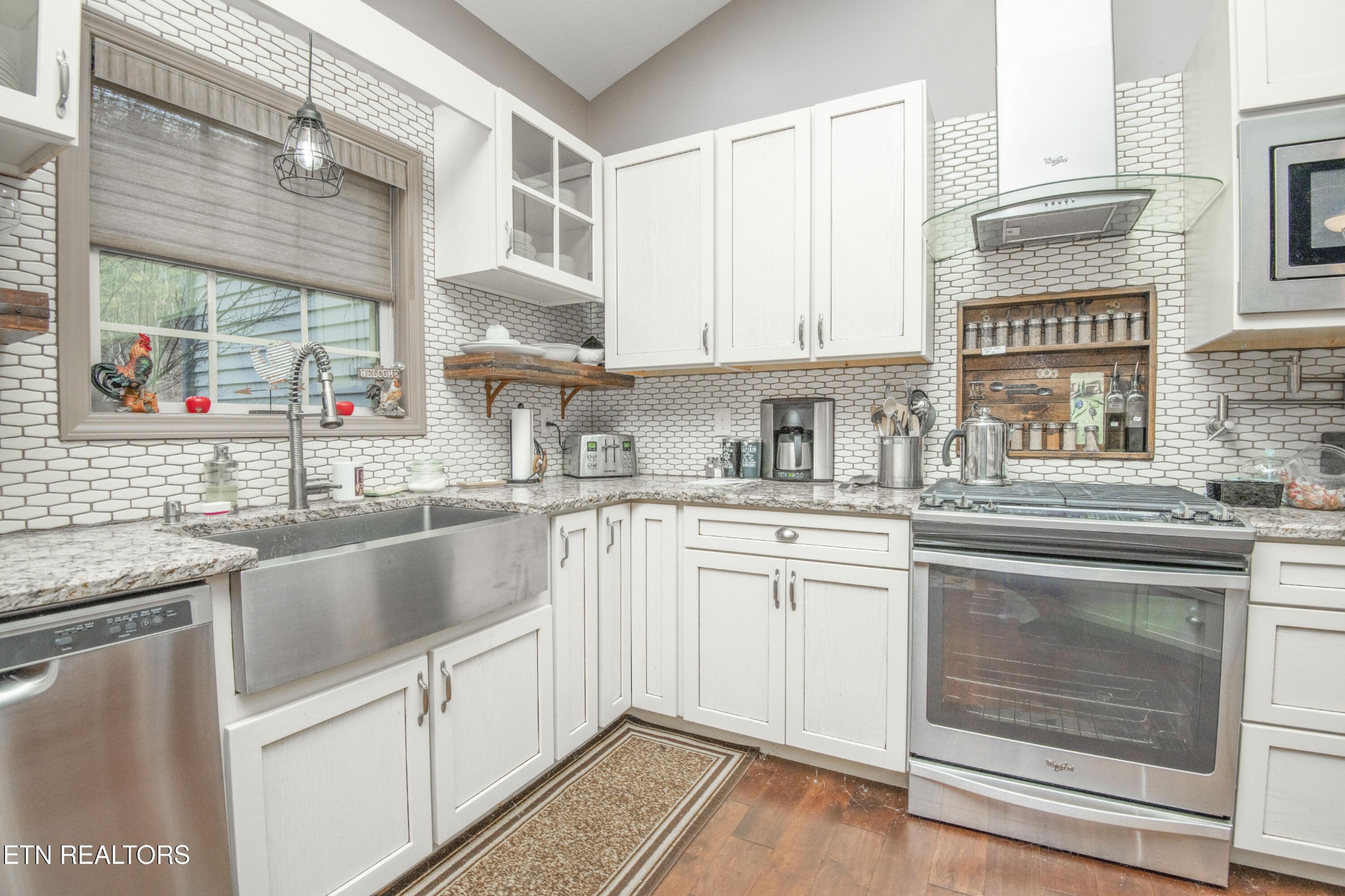 174 Bluegreen Way