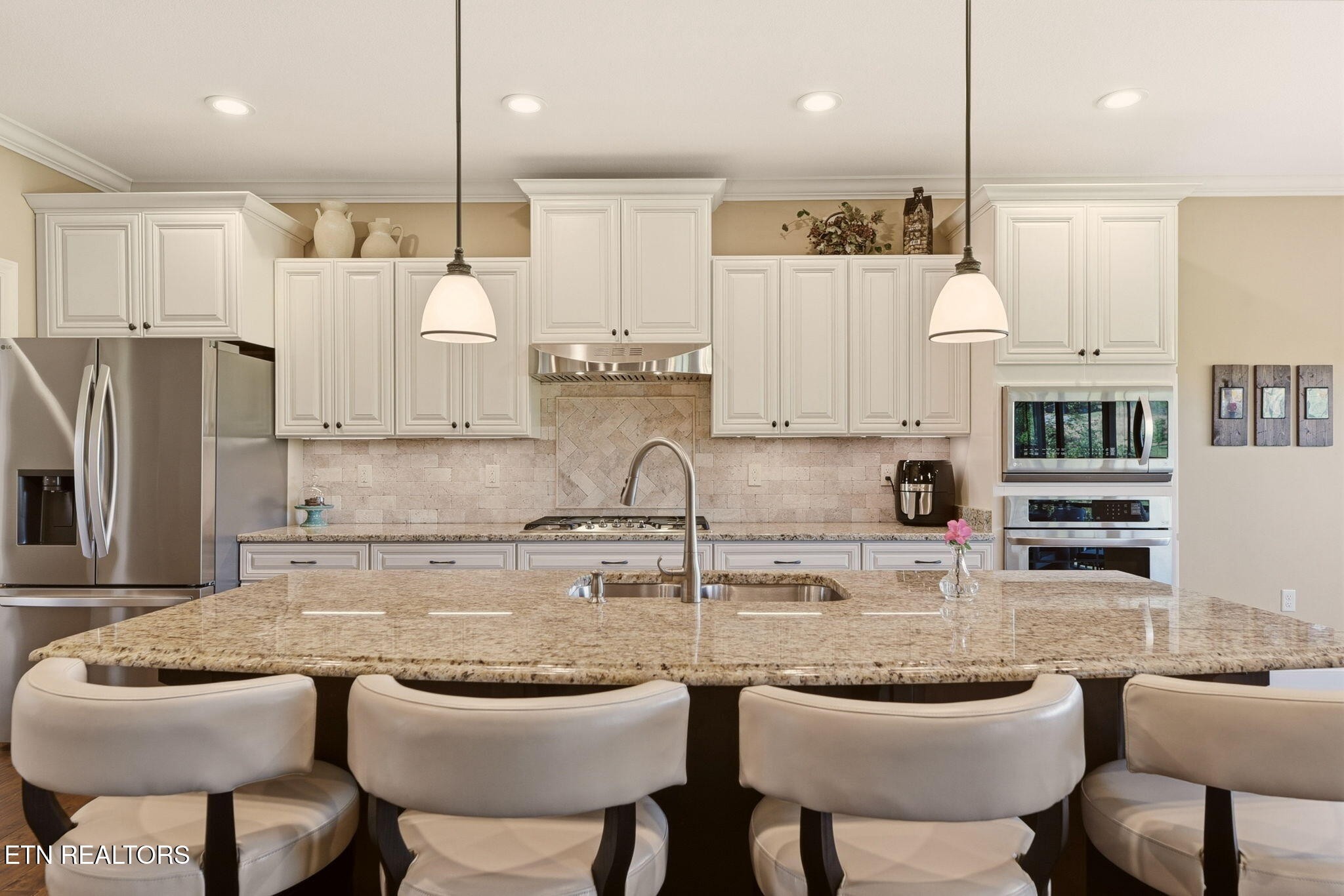 112 Roaming Fawn Drive