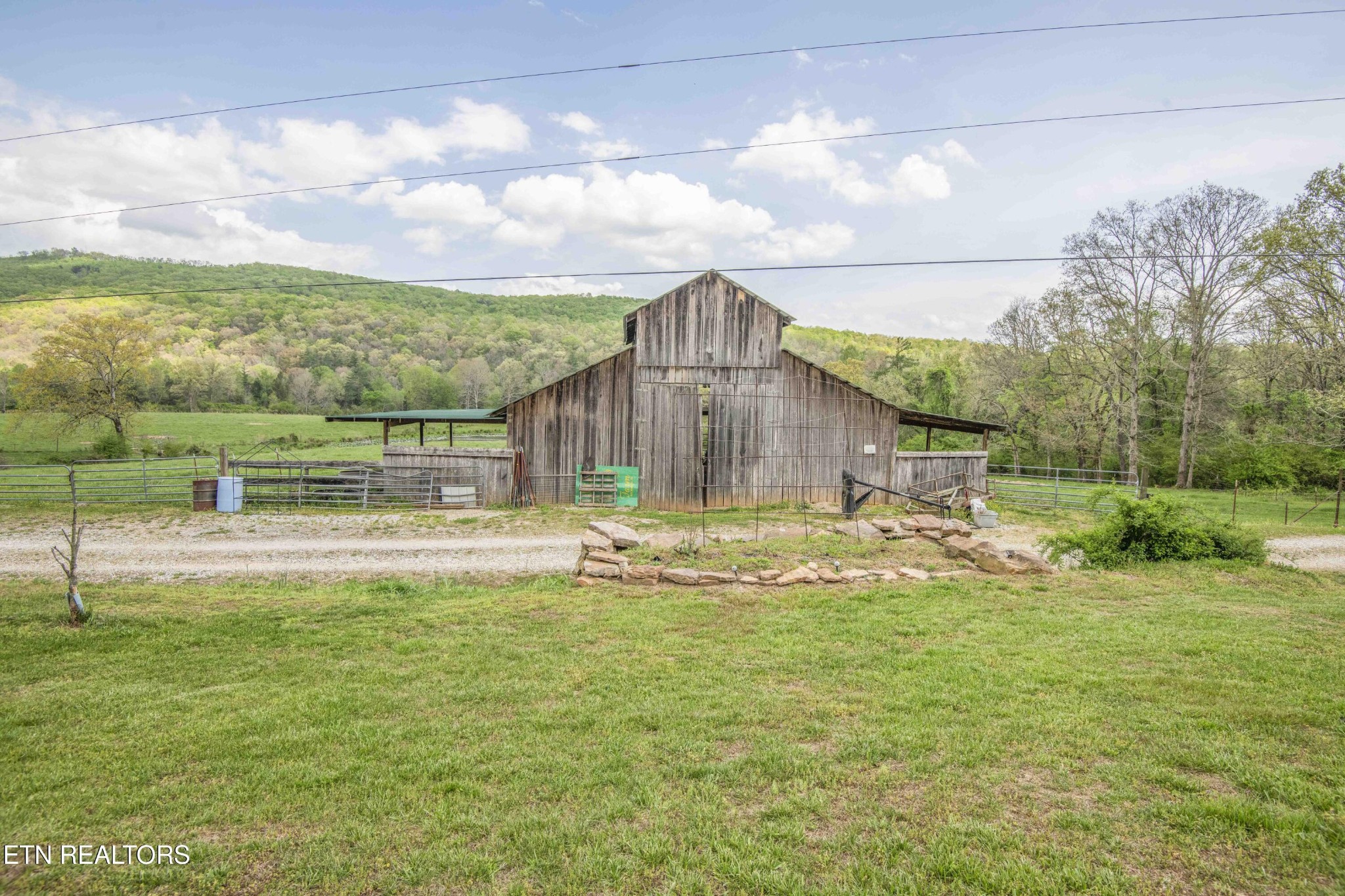 481 Piney Creek Rd