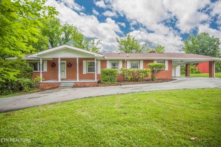 114 Loveliss Street