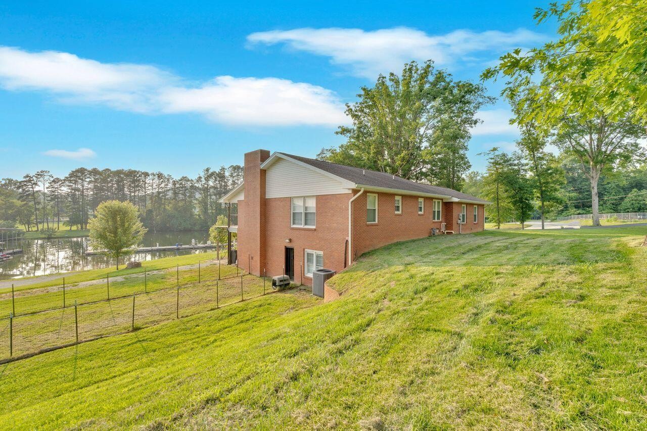 1060 Paint Rock Ferry Road
