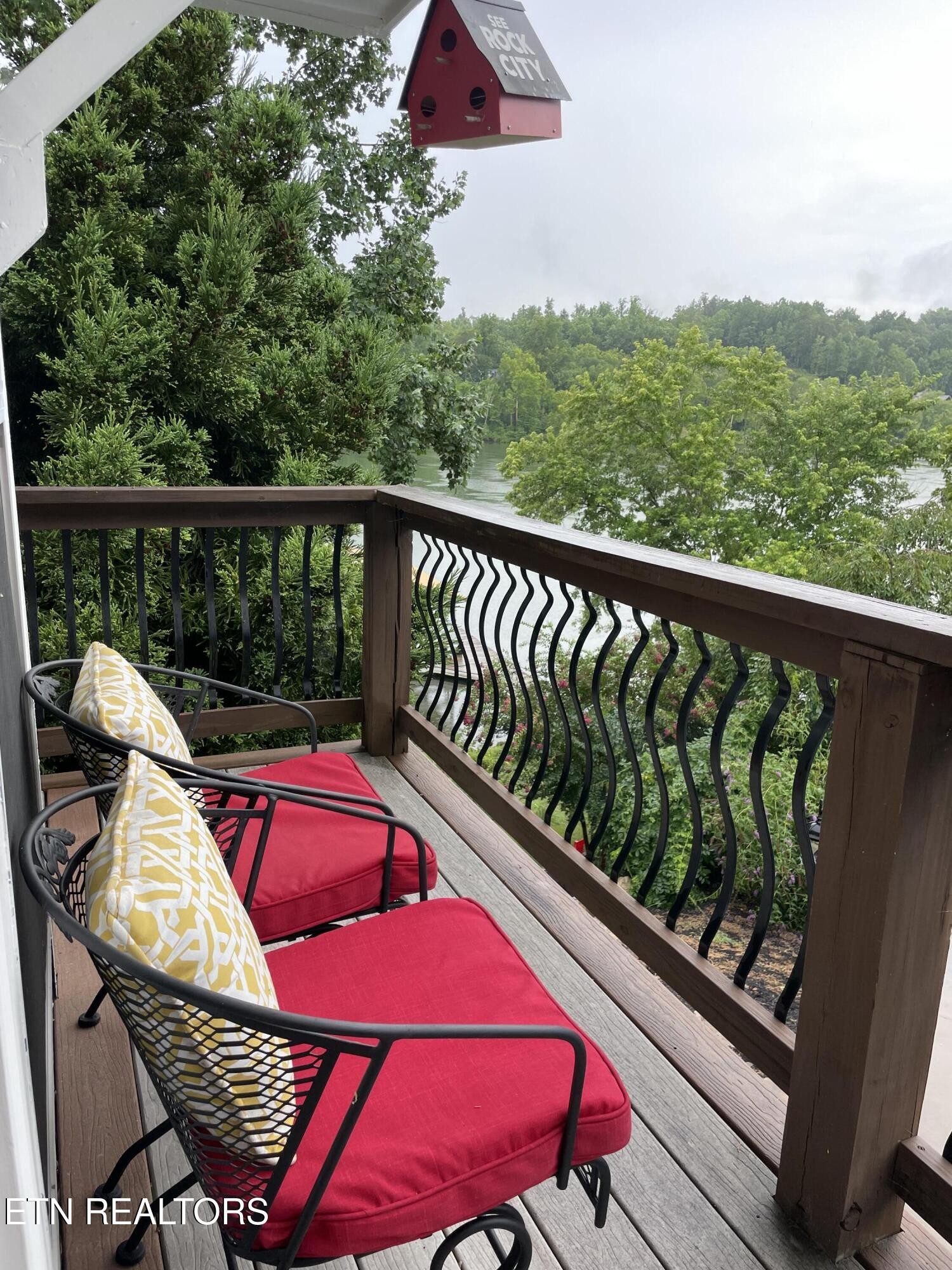 141 Settlers Rd