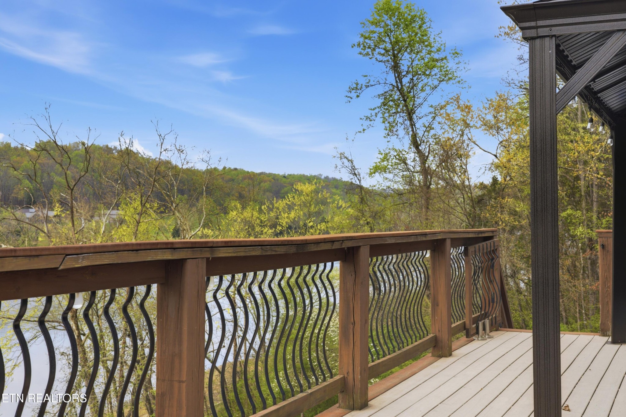 141 Settlers Rd