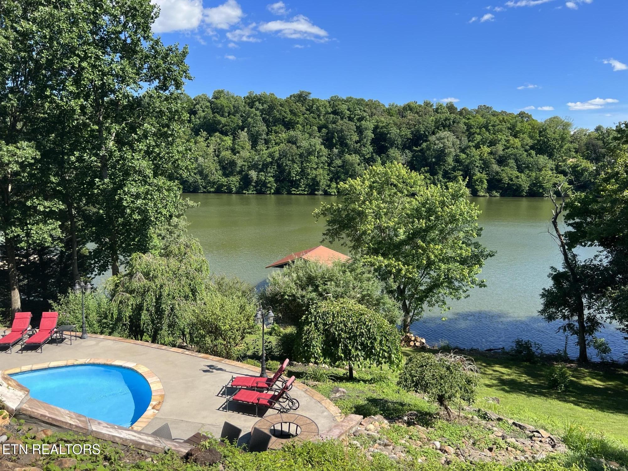 141 Settlers Rd