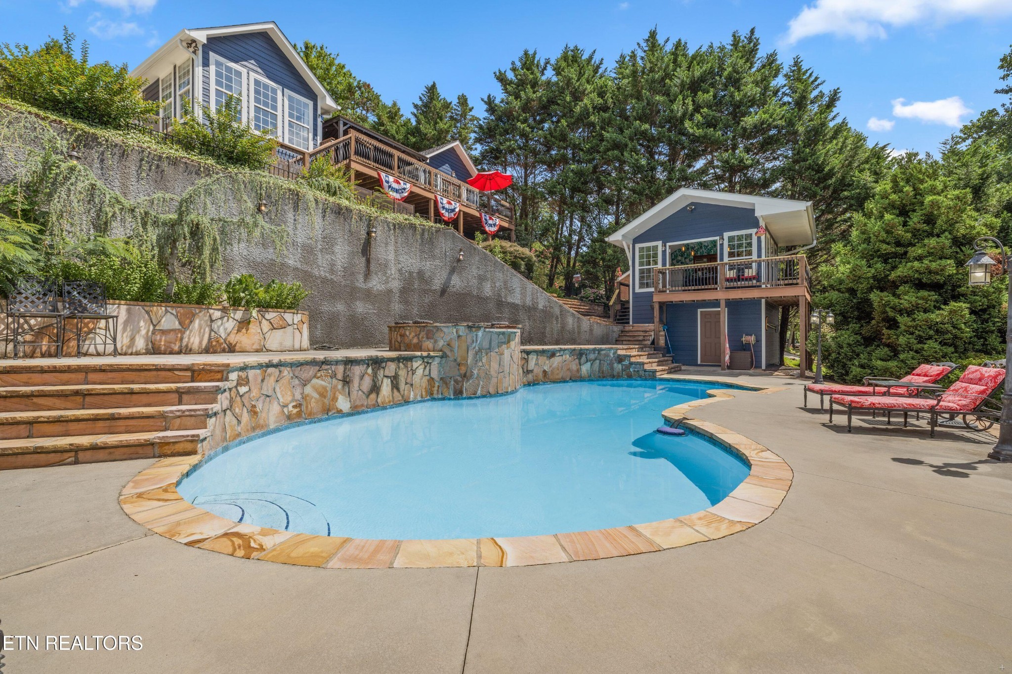141 Settlers Rd