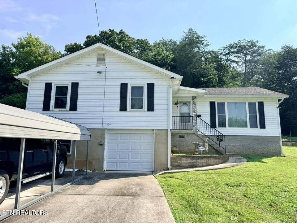 1890 James Ferry Rd