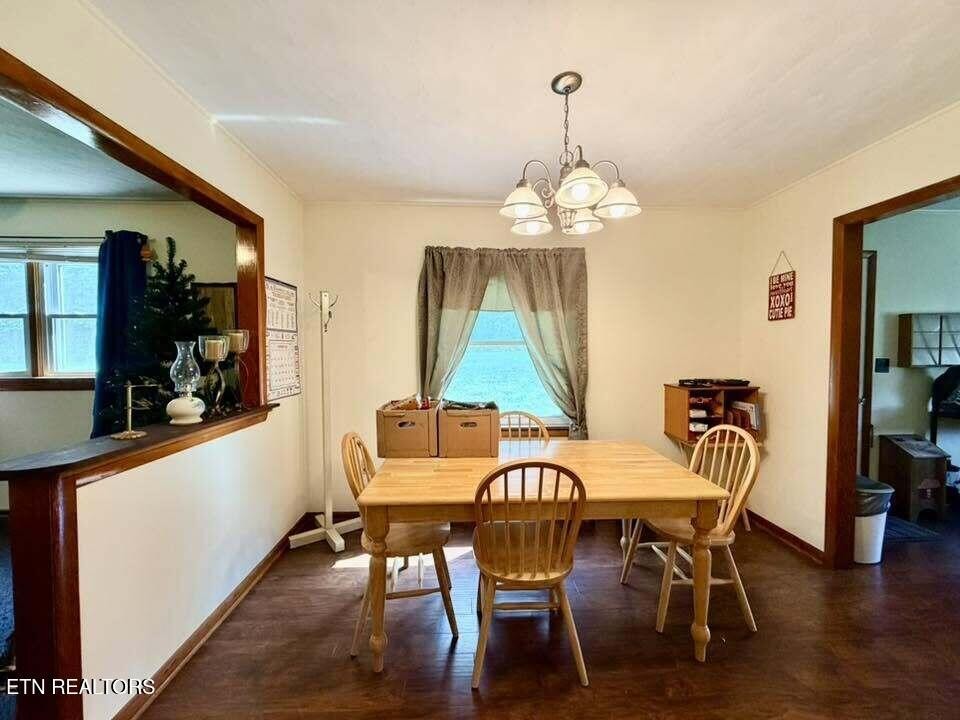 1890 James Ferry Rd