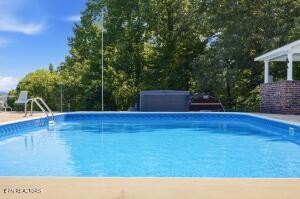 286 Dan Circle