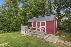 286 Dan Circle