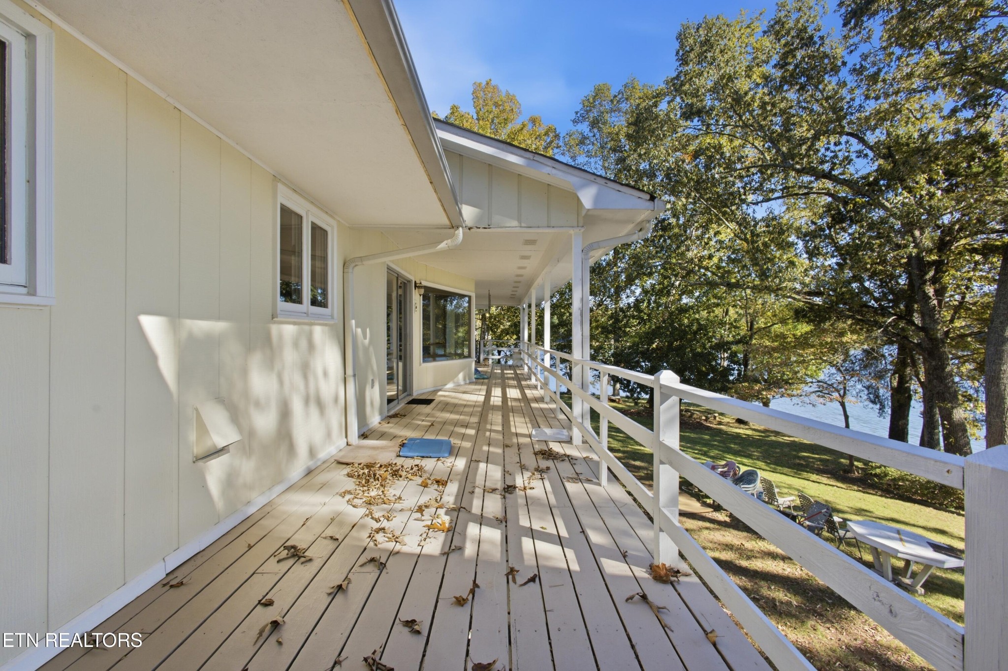 761 Toestring Cove Rd