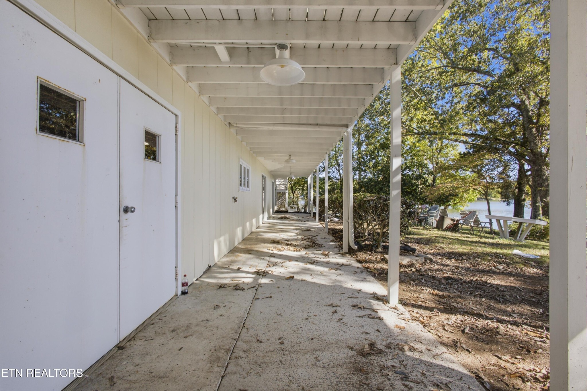 761 Toestring Cove Rd
