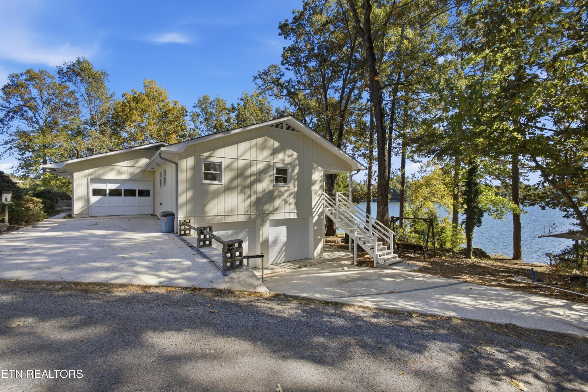 761 Toestring Cove Rd
