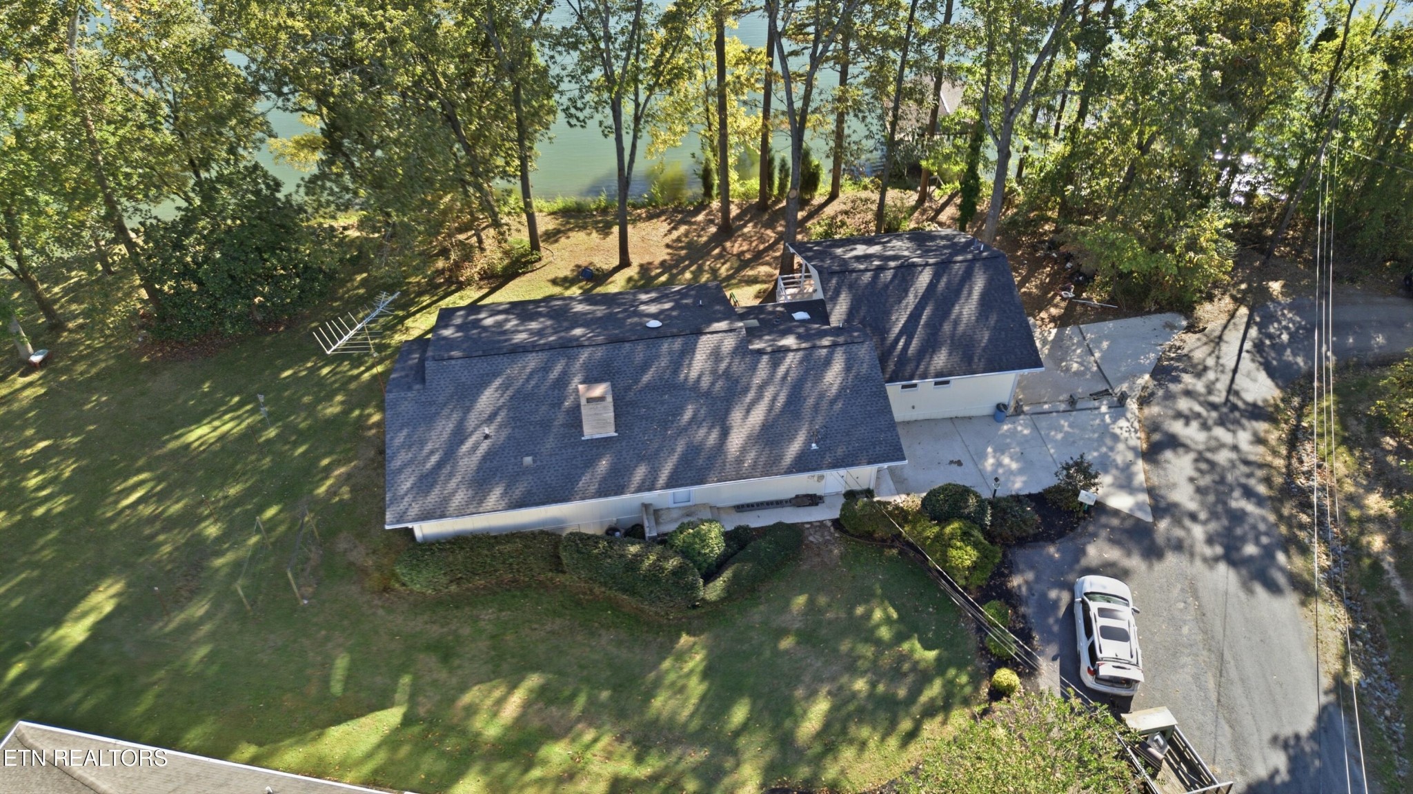 761 Toestring Cove Rd