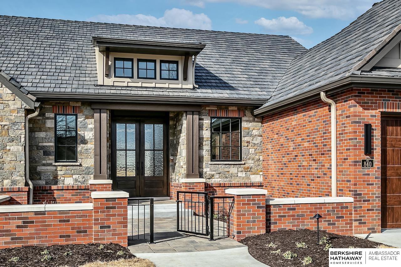852 N 143 Court Lot 11