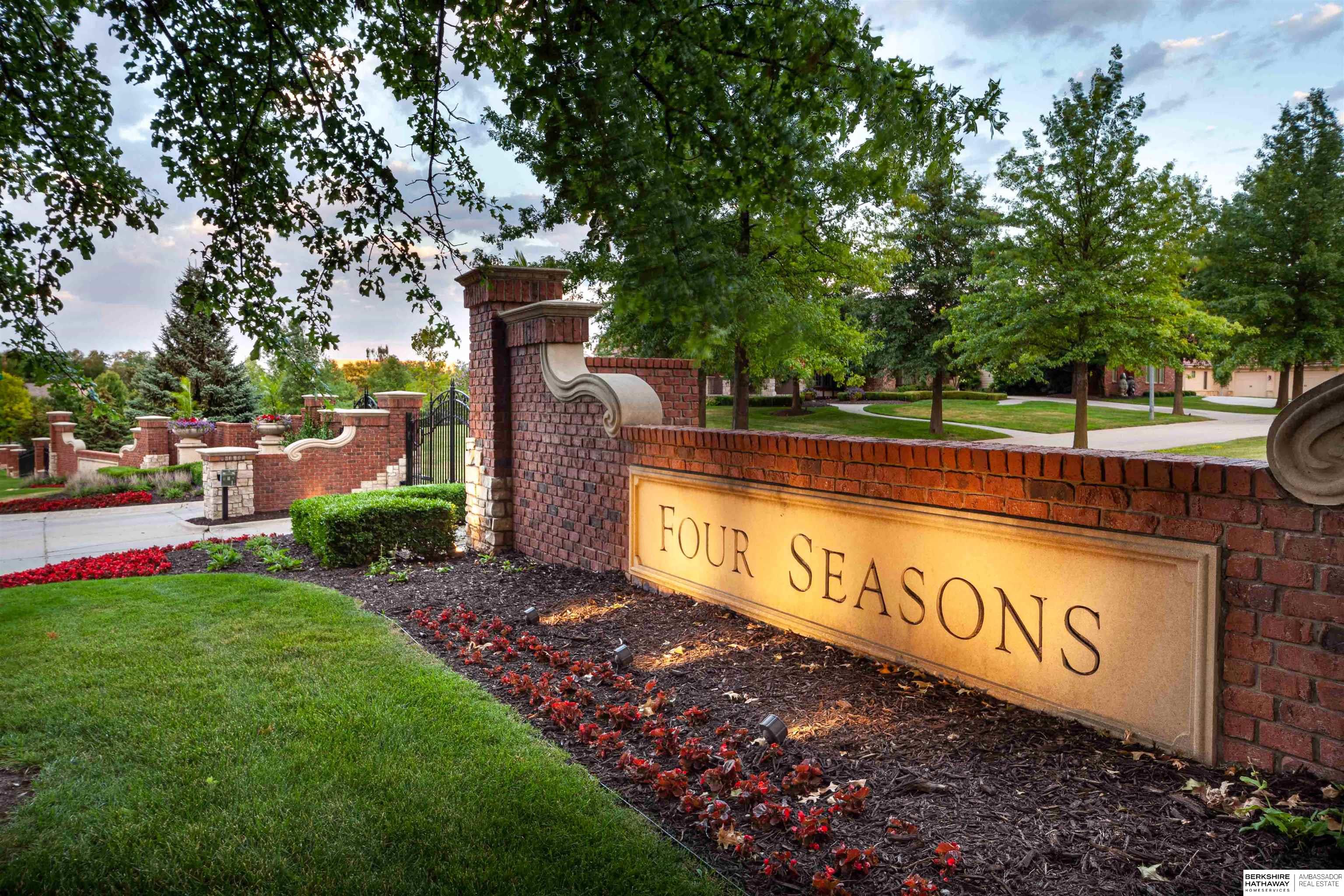 856 N 143 Plaza Lot 1