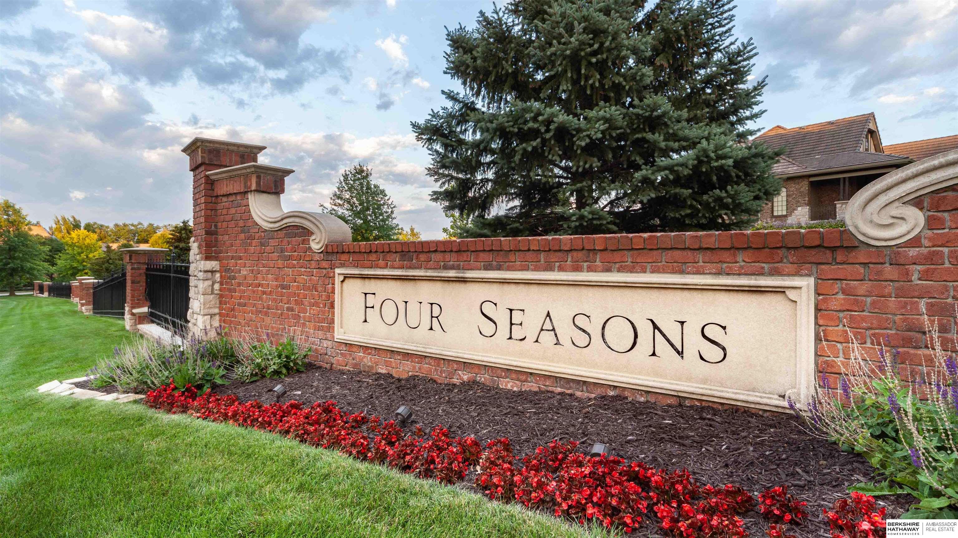 856 N 143 Plaza Lot 1