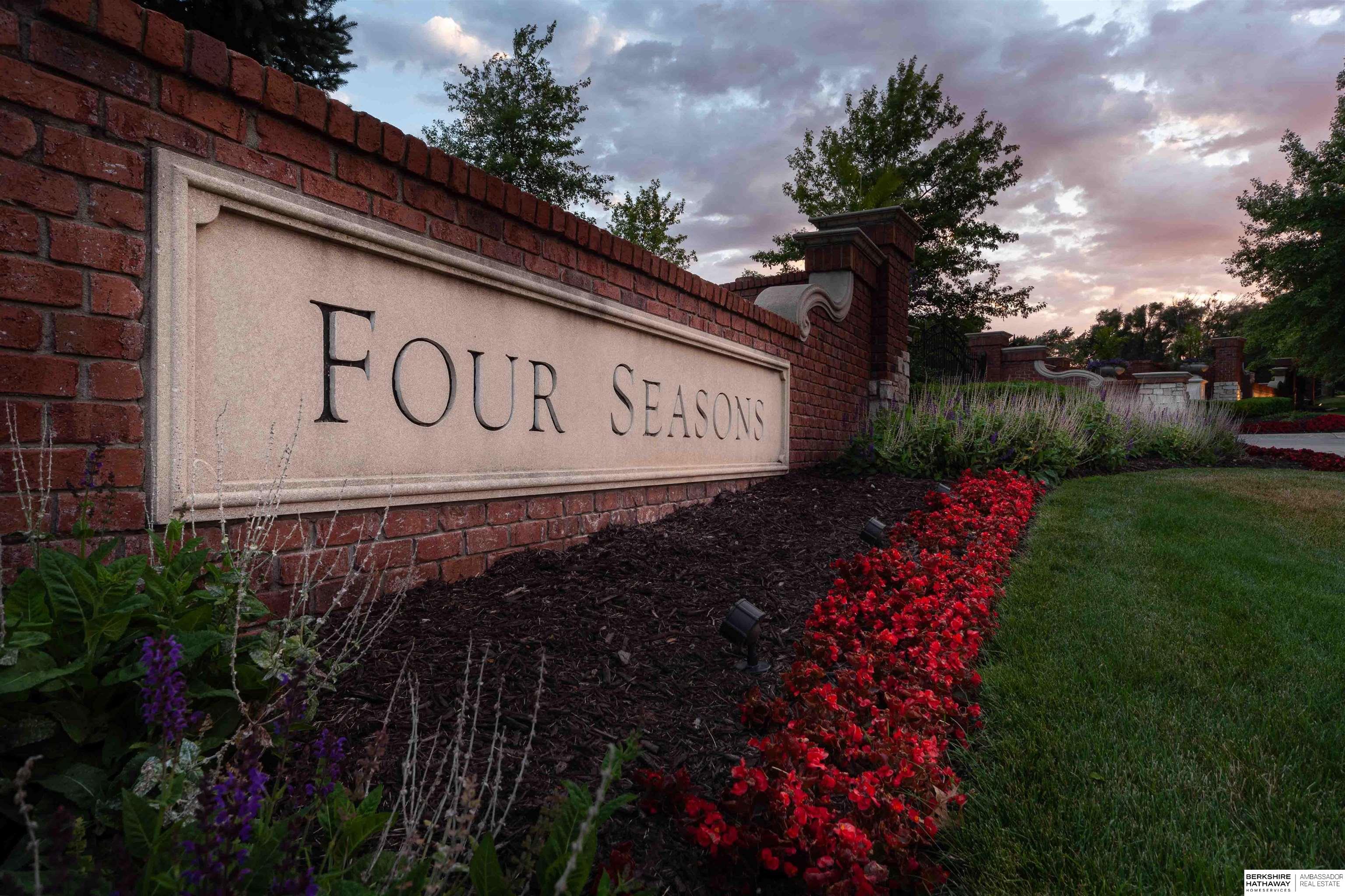 856 N 143 Plaza Lot 1