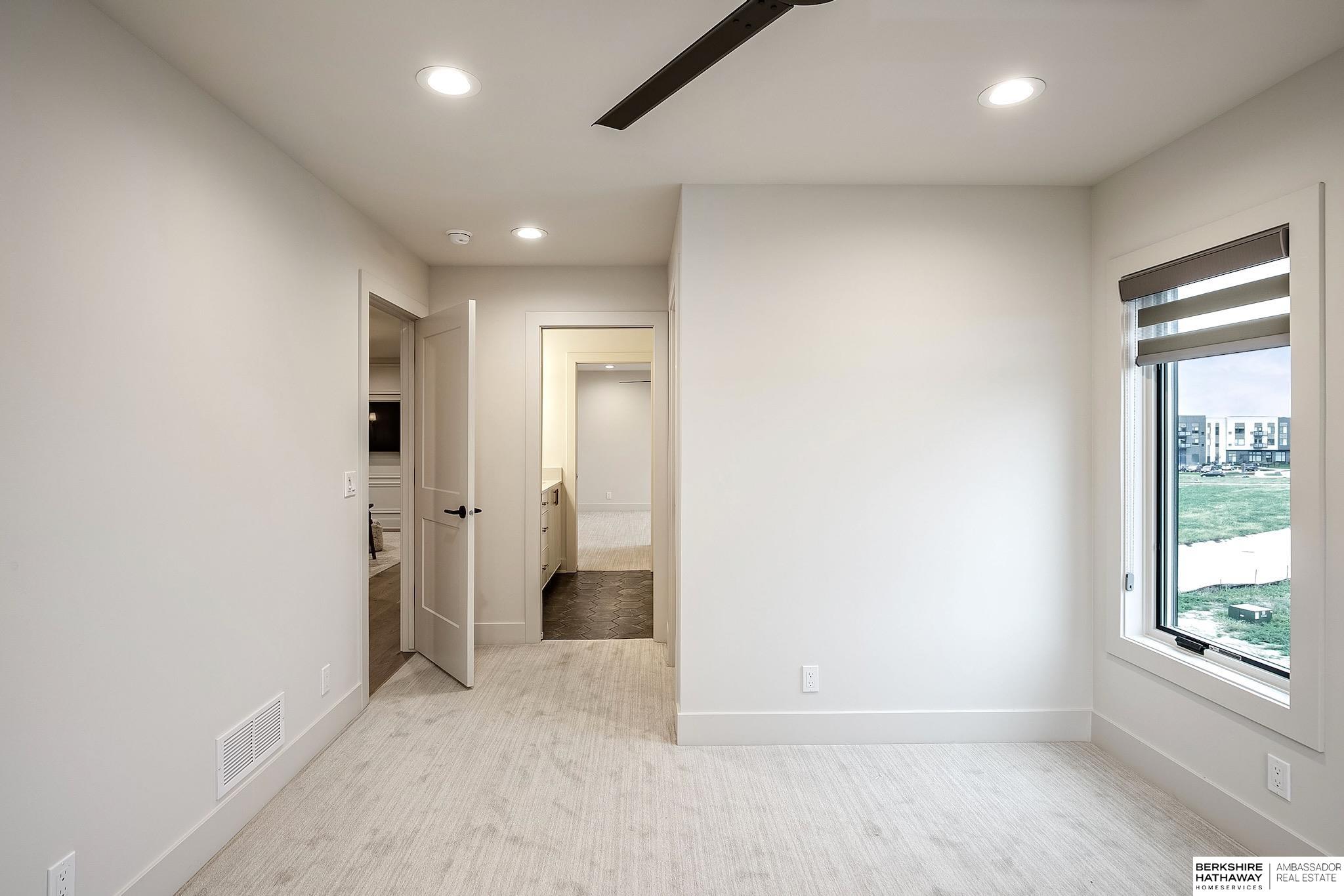 623 S 148 Street, Omaha