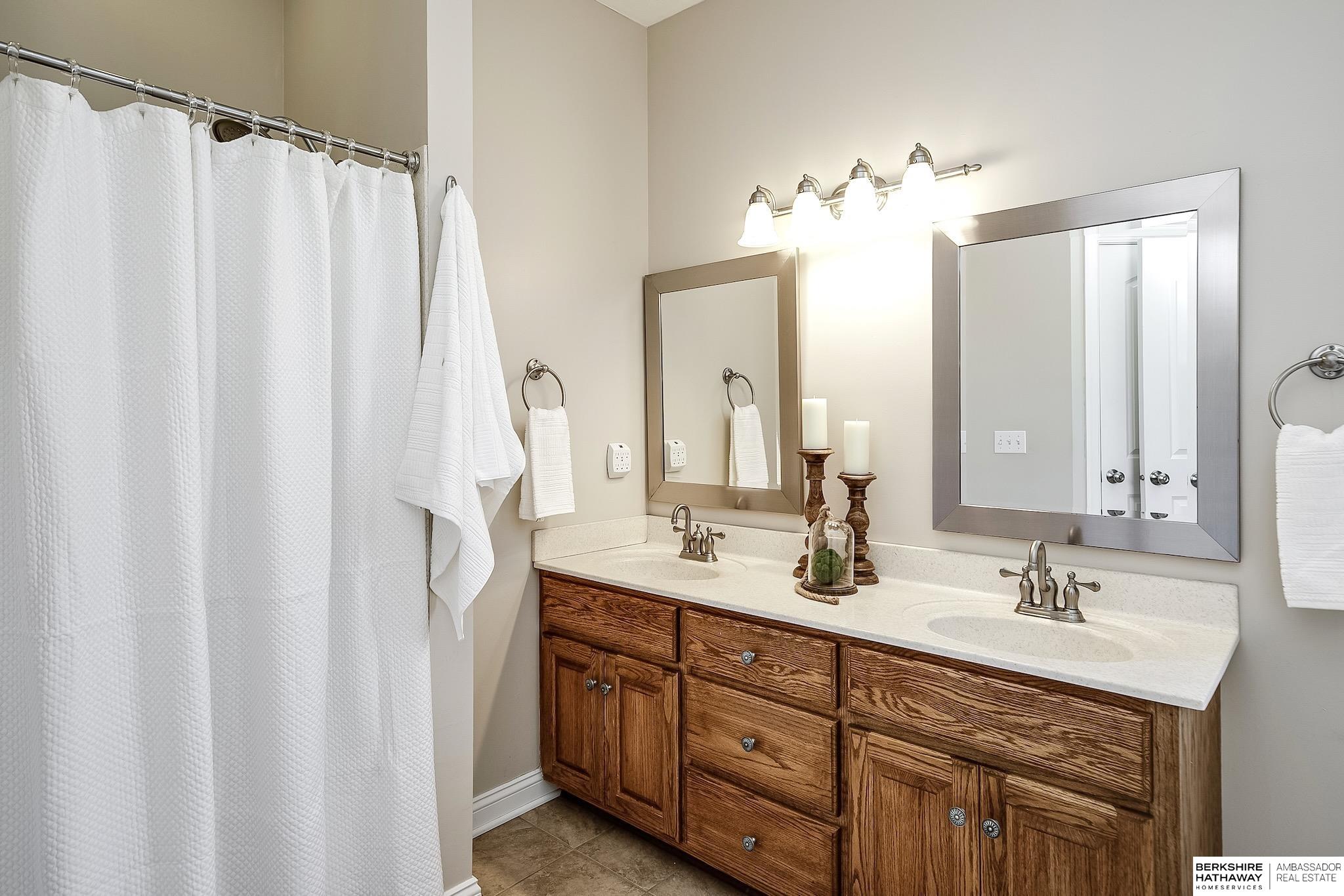 16087 Sprague Street