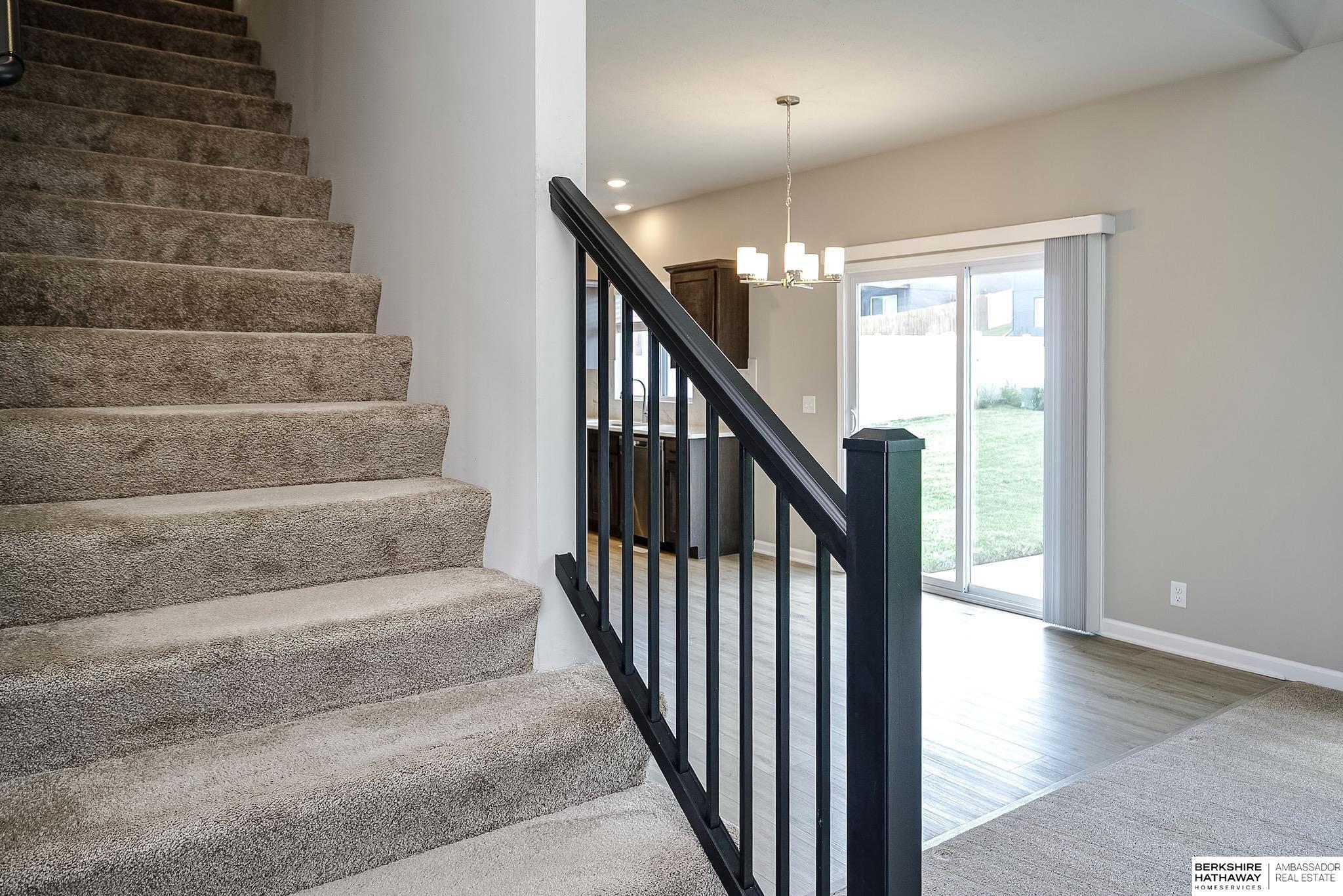 16919 Huntington Avenue