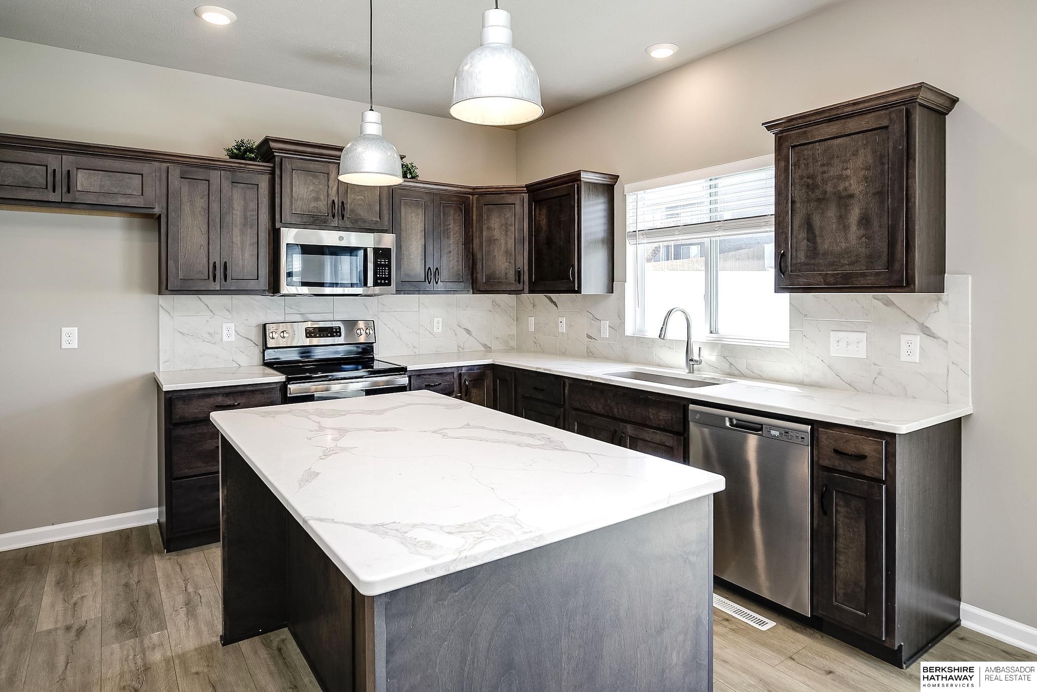 16919 Huntington Avenue