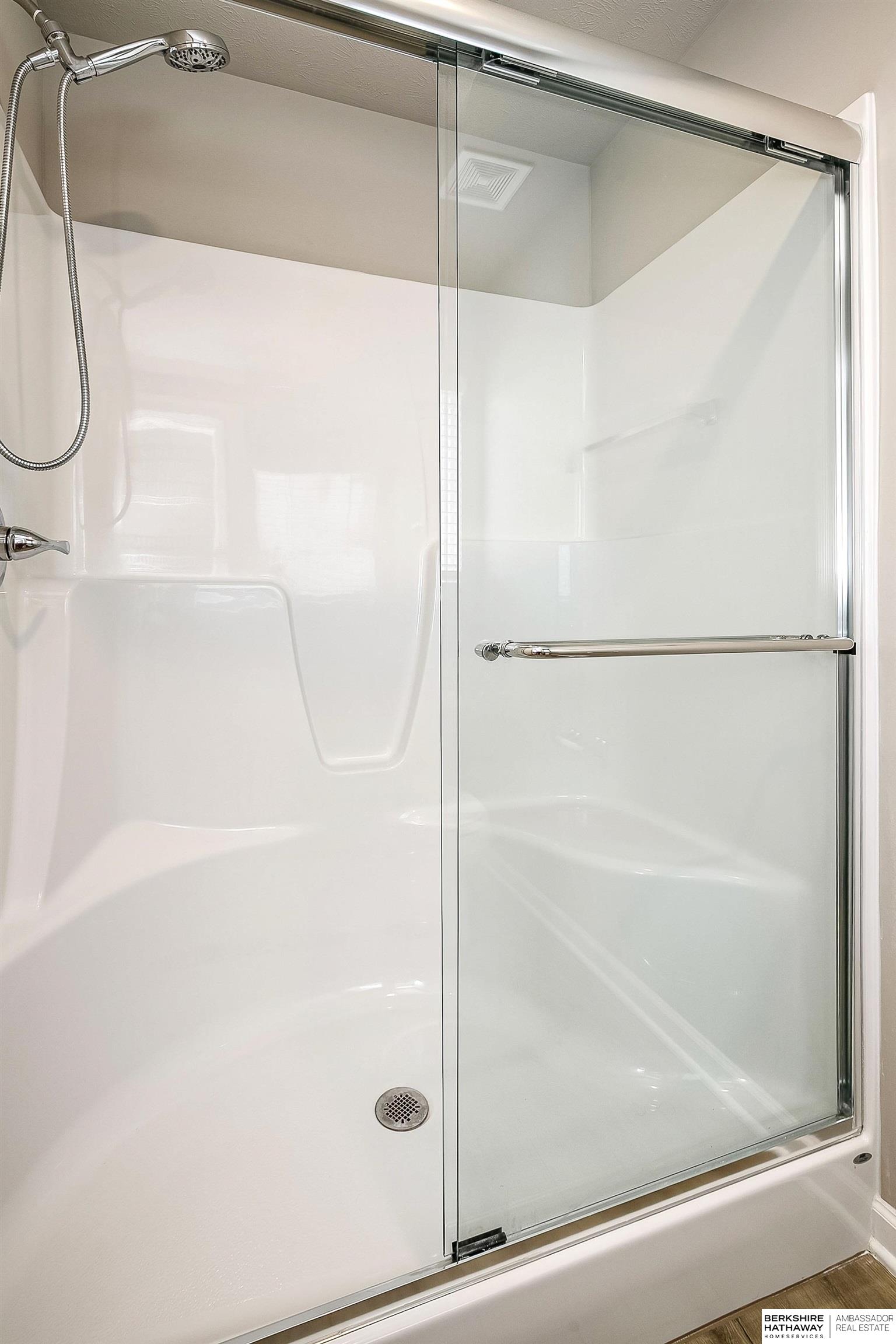 16919 Huntington Avenue