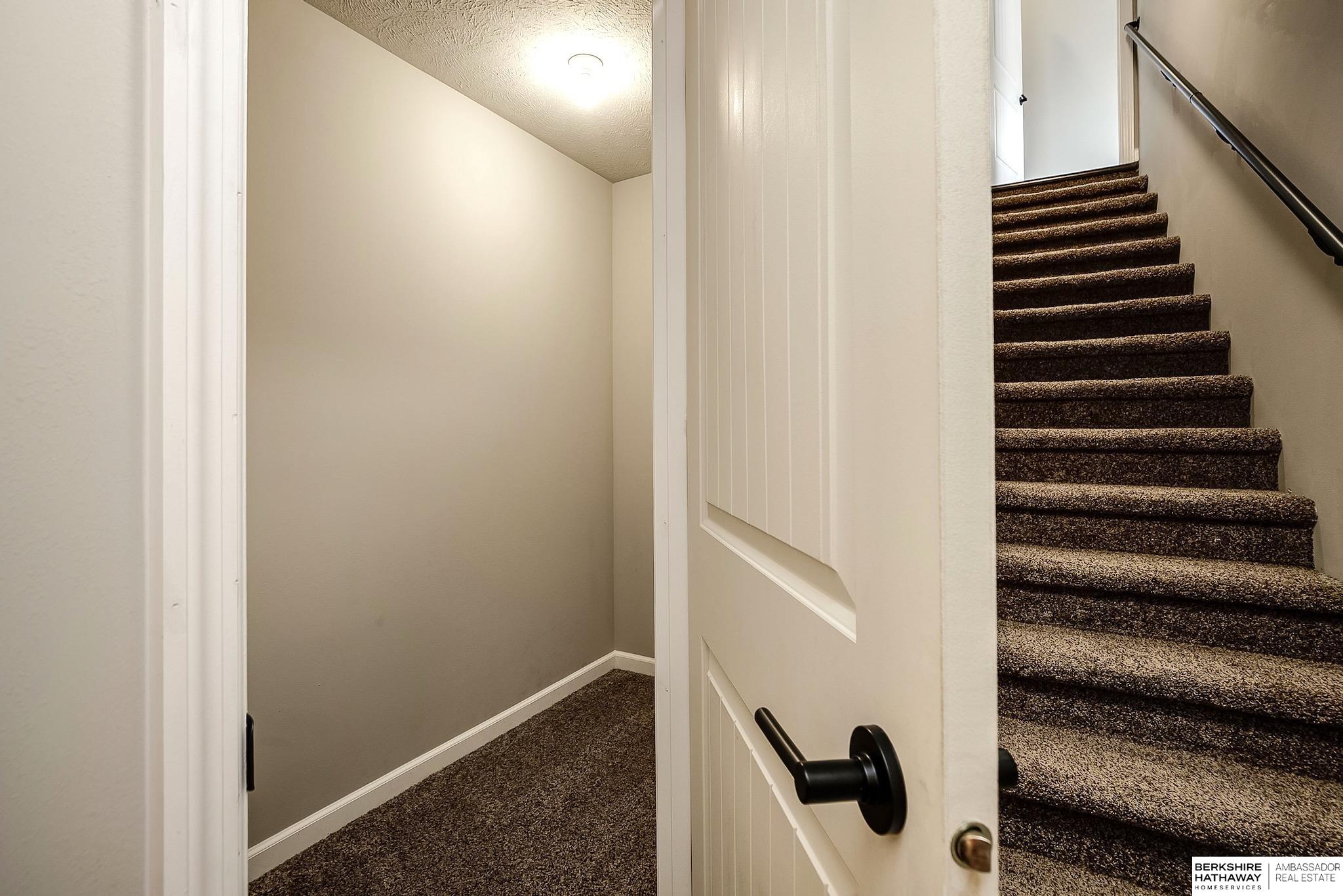 16919 Huntington Avenue