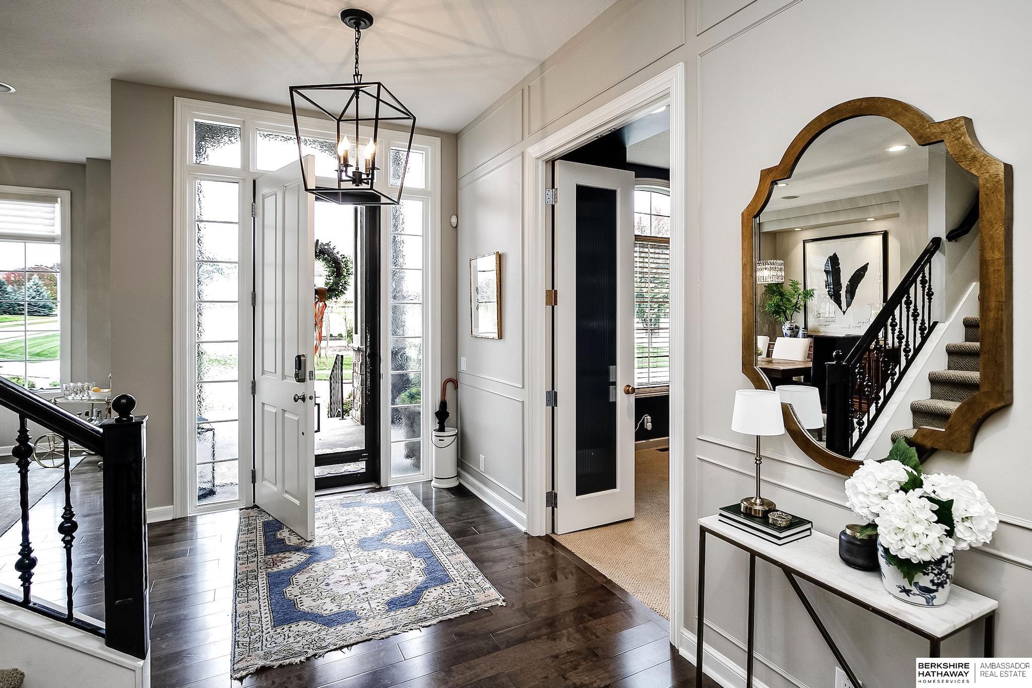 805 N 132 Avenue, Omaha