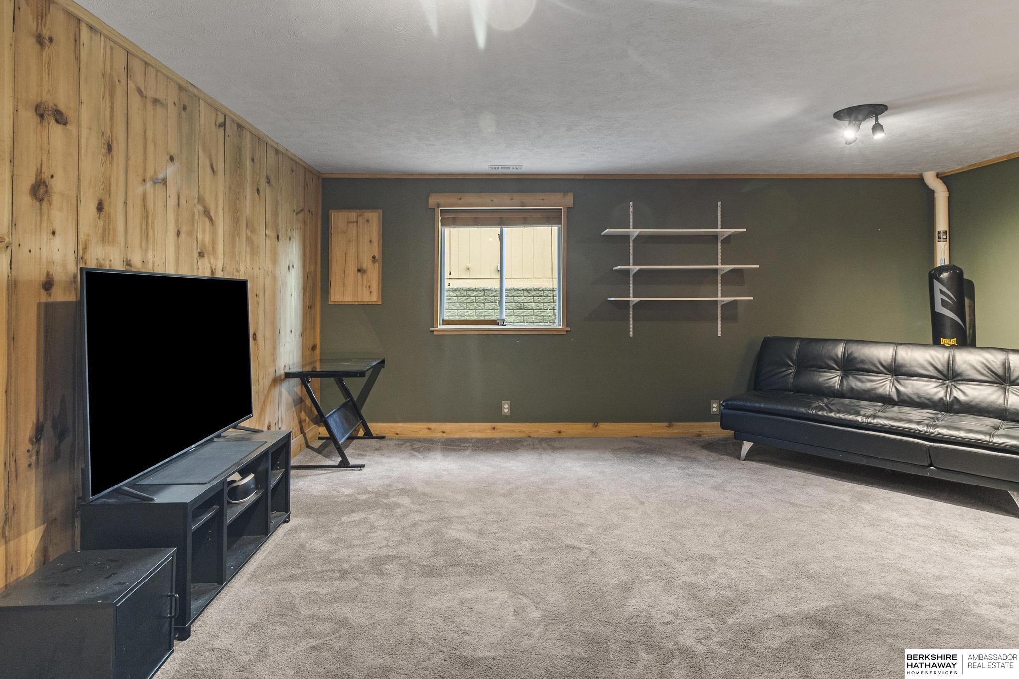 14210 Potter Parkway